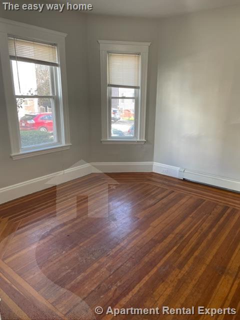 14 Belknap St, Teele Square