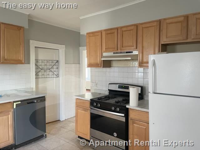 14 Belknap St, Teele Square