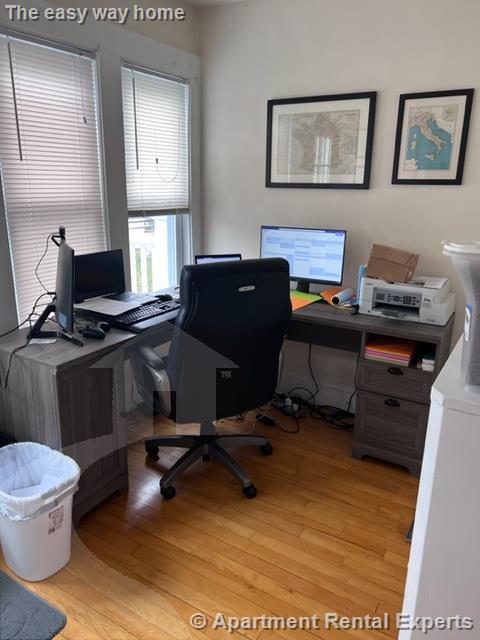 8 Cady Ave, Davis Square