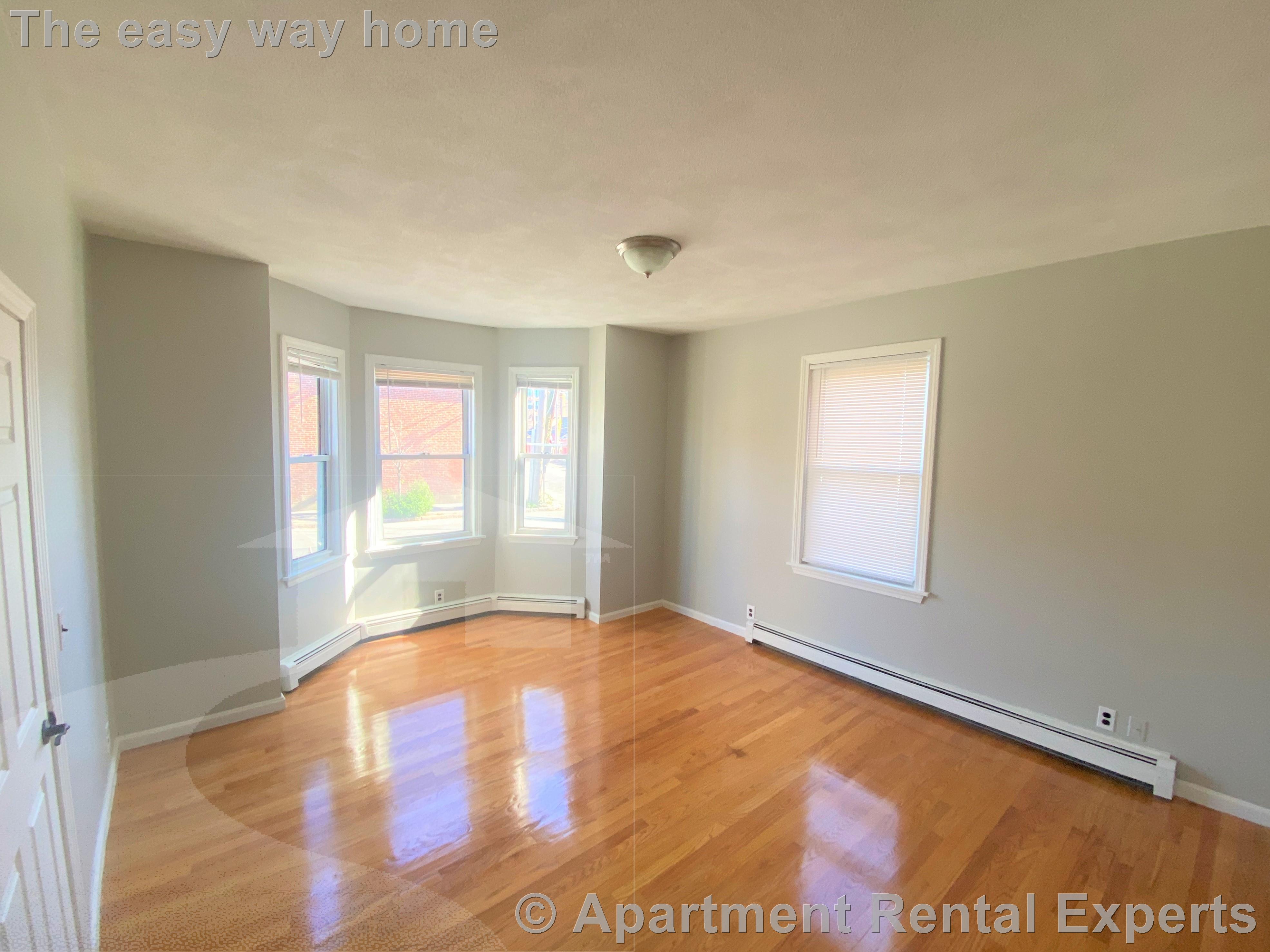 63 Webster Ave, Union Square