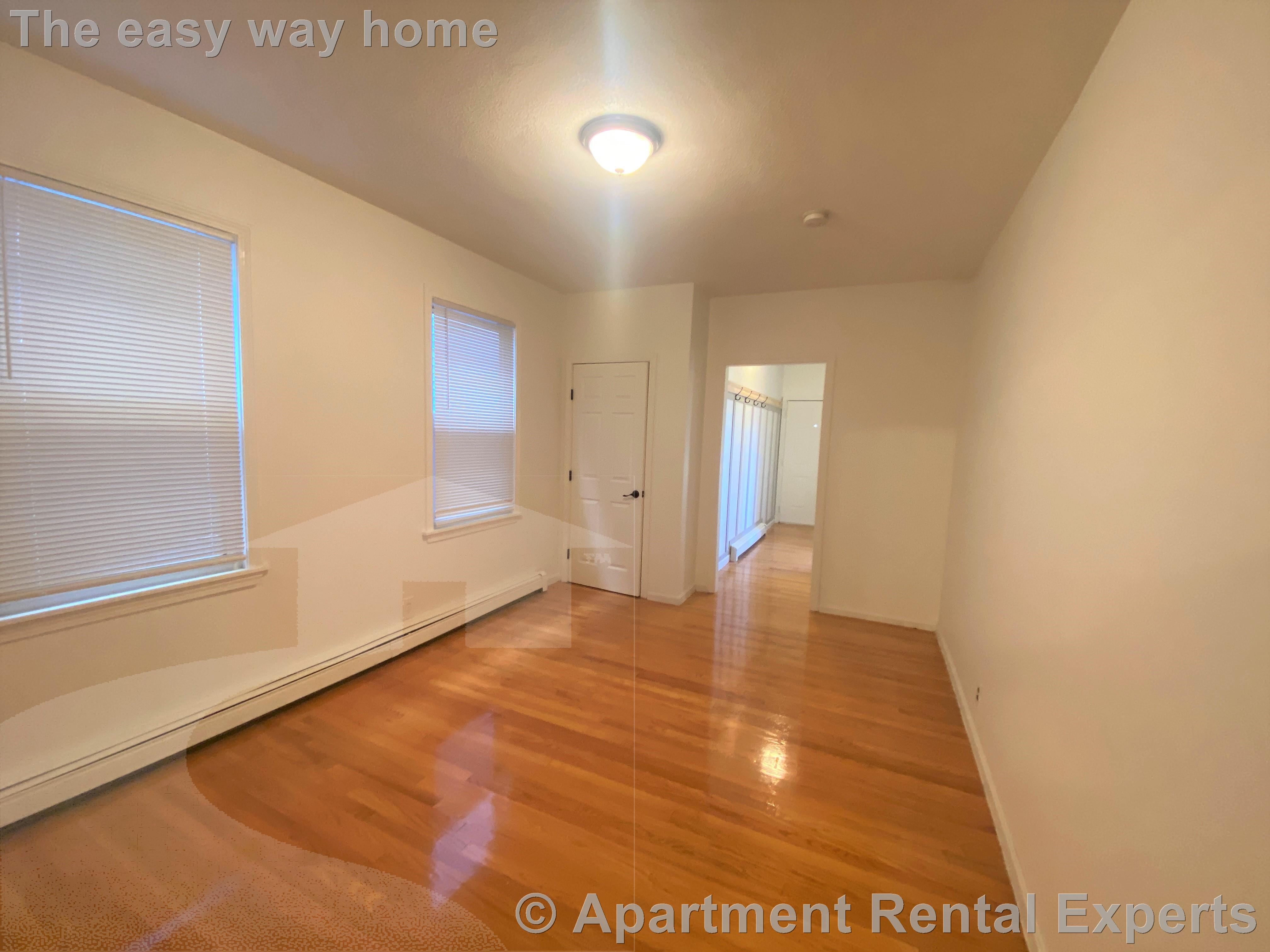 63 Webster Ave, Union Square