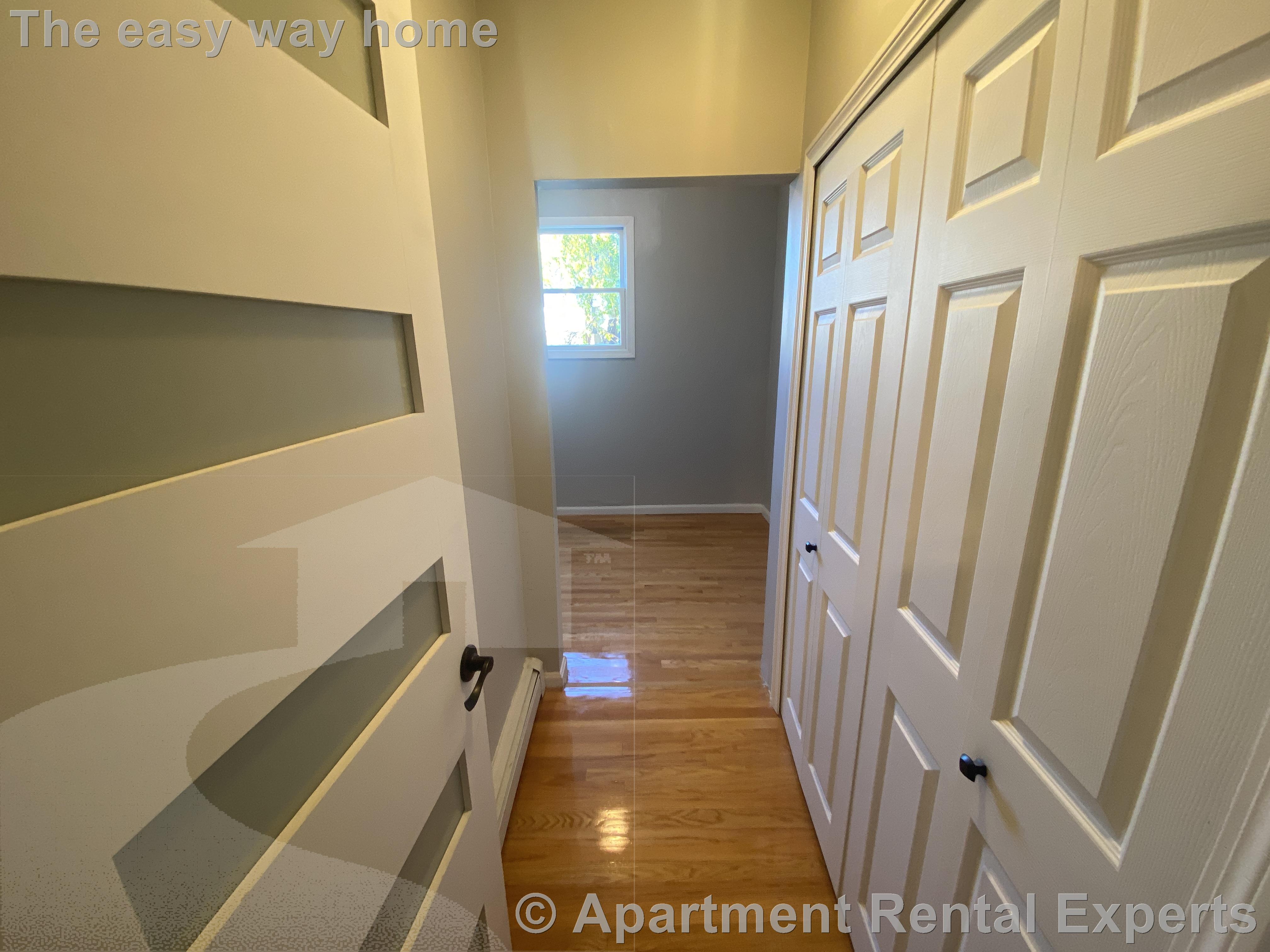 63 Webster Ave, Union Square