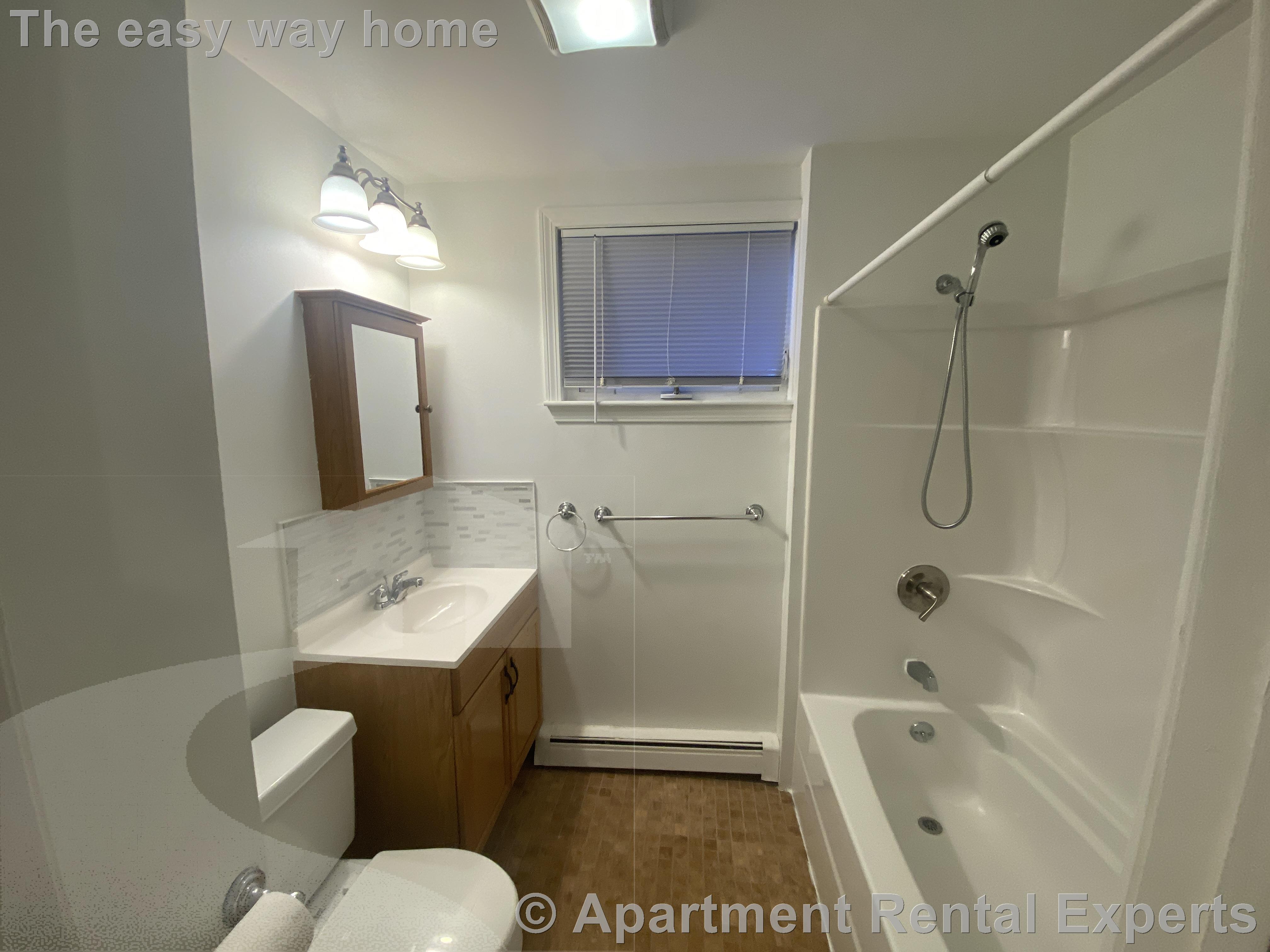 63 Webster Ave, Union Square