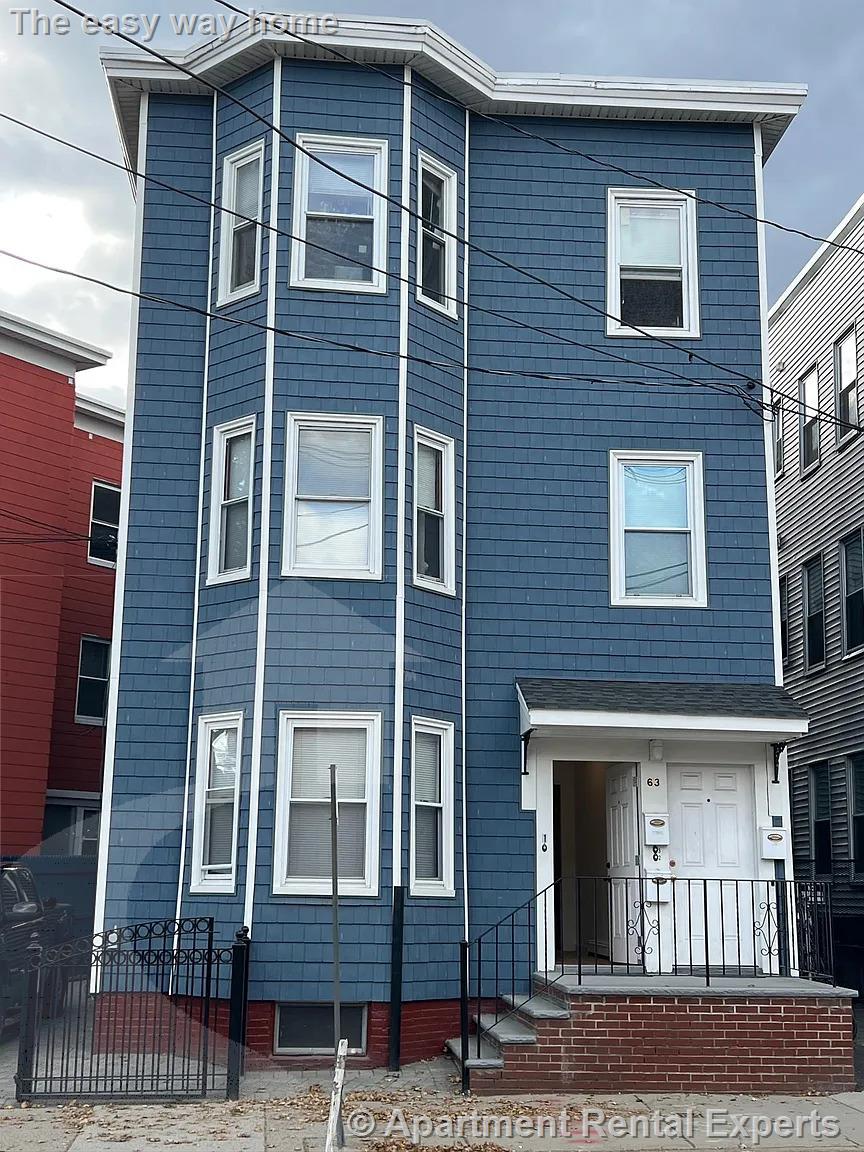 63 Webster Ave, Union Square