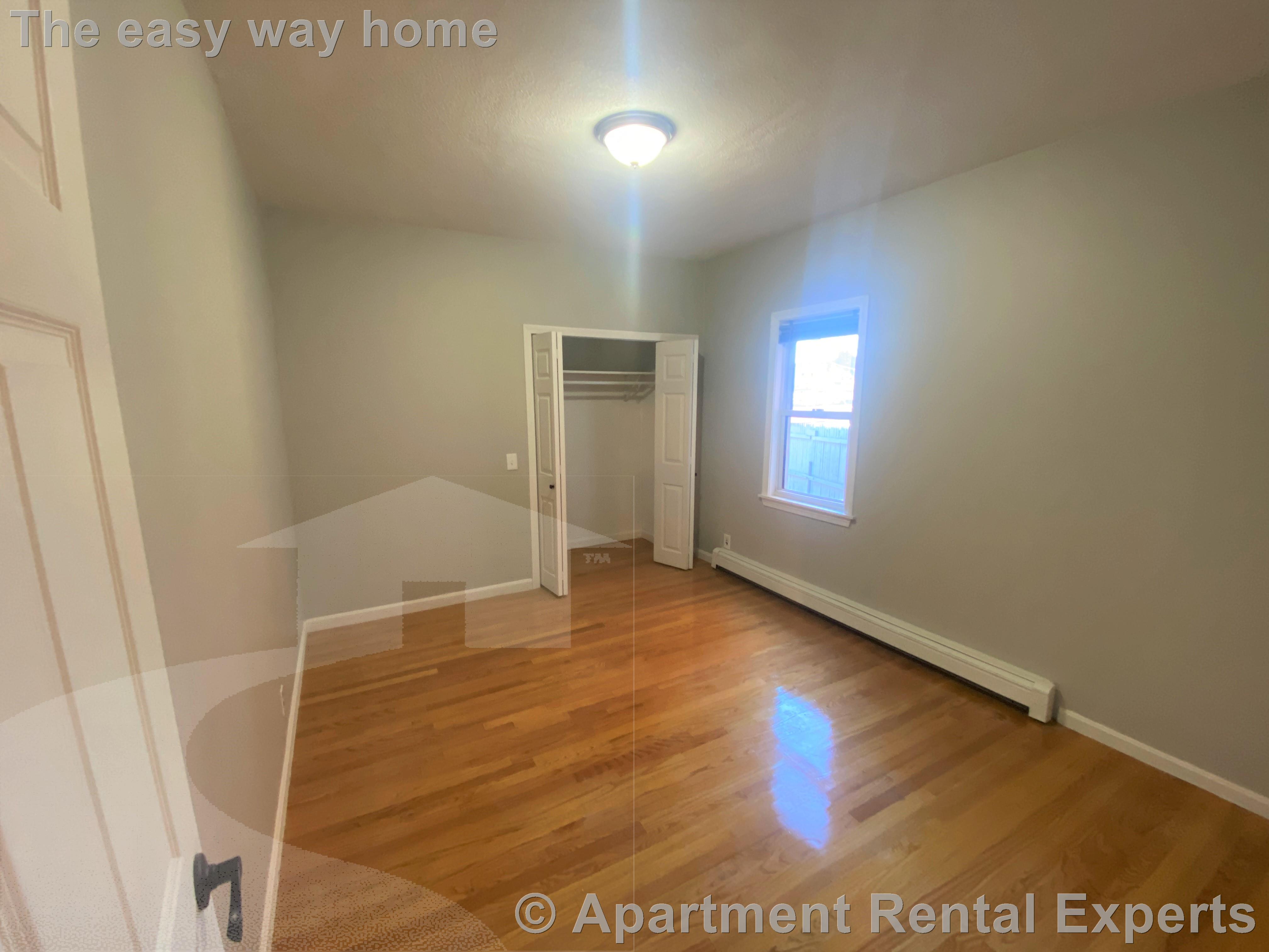 63 Webster Ave, Union Square