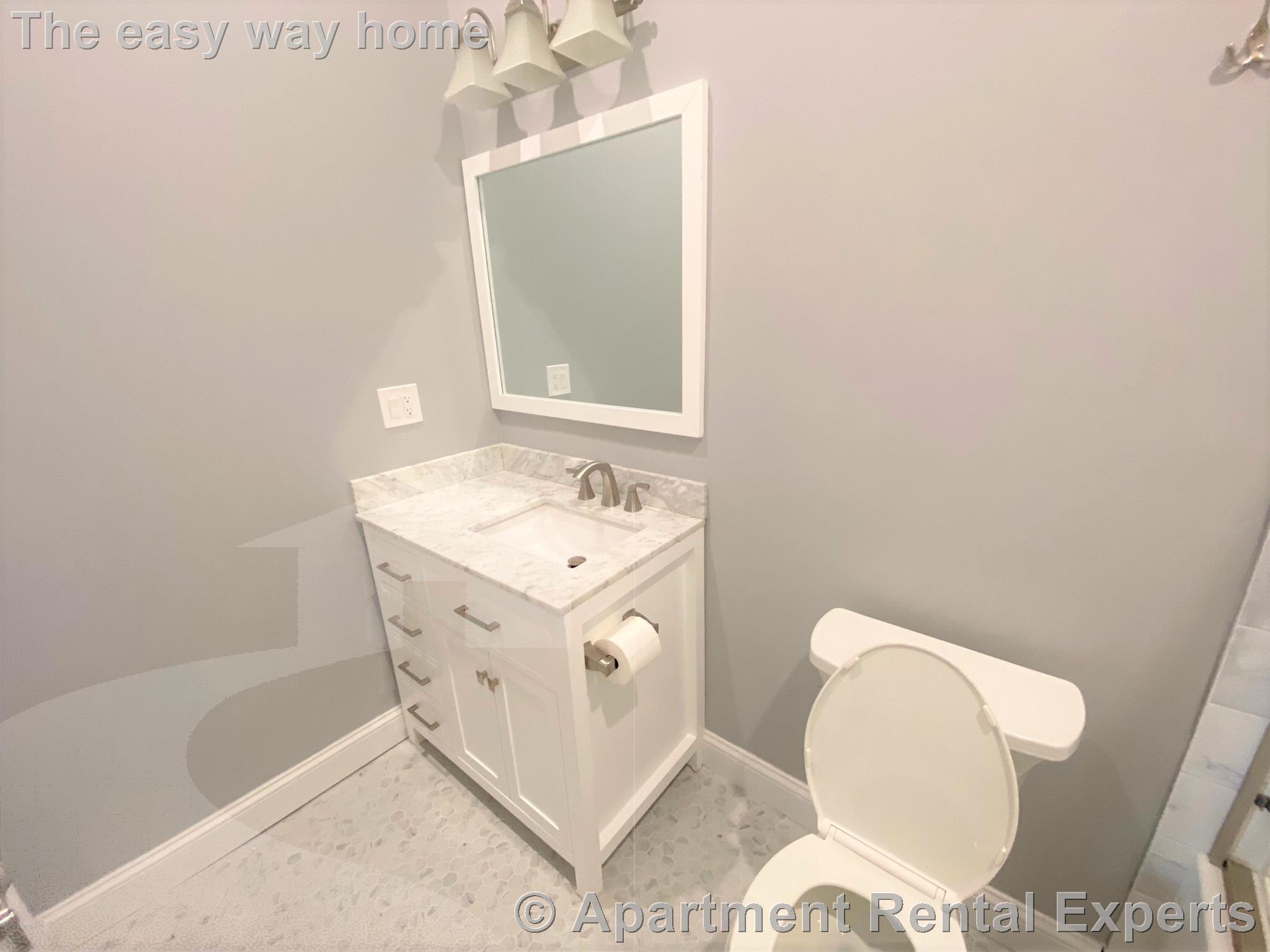 66 Dudley St, Salem St. Area