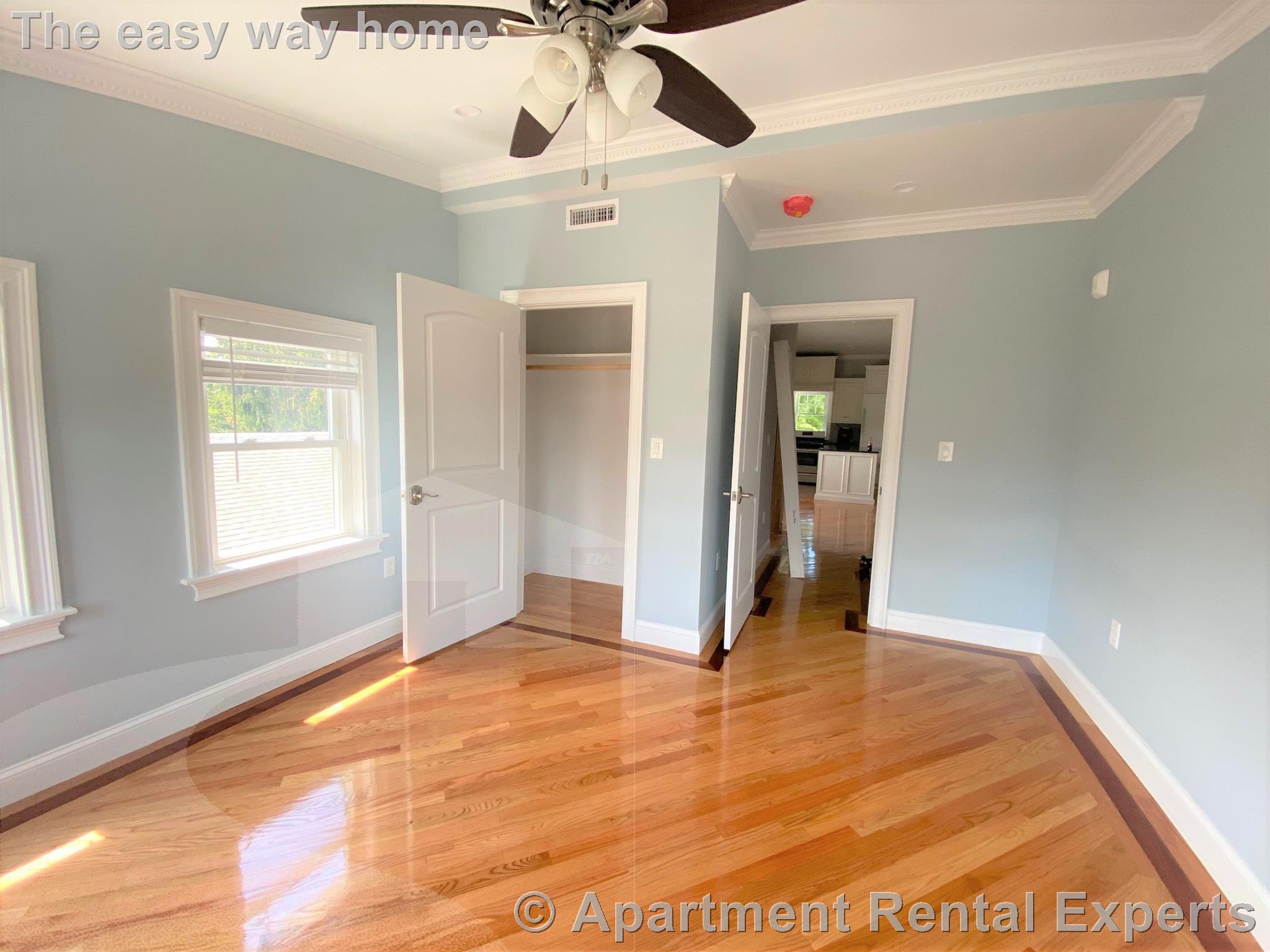 66 Dudley St, Salem St. Area