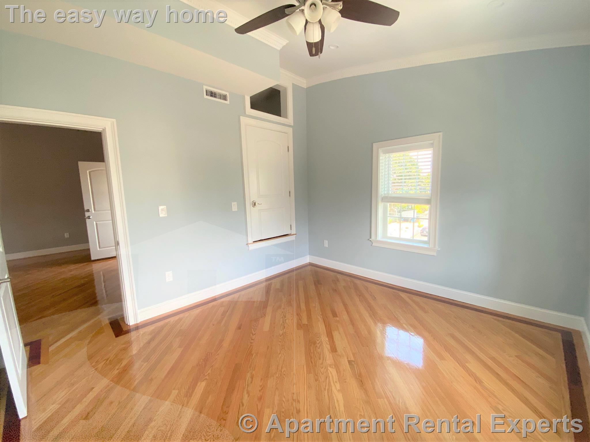 66 Dudley St, Salem St. Area