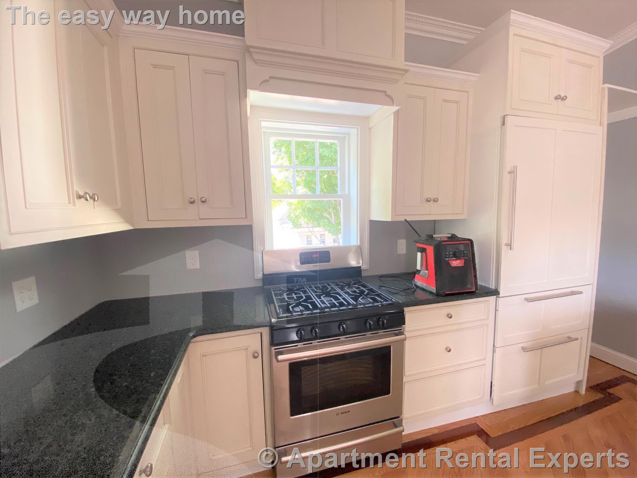 66 Dudley St, Salem St. Area