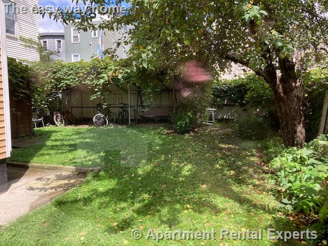 225 Charles St, East Cambridge