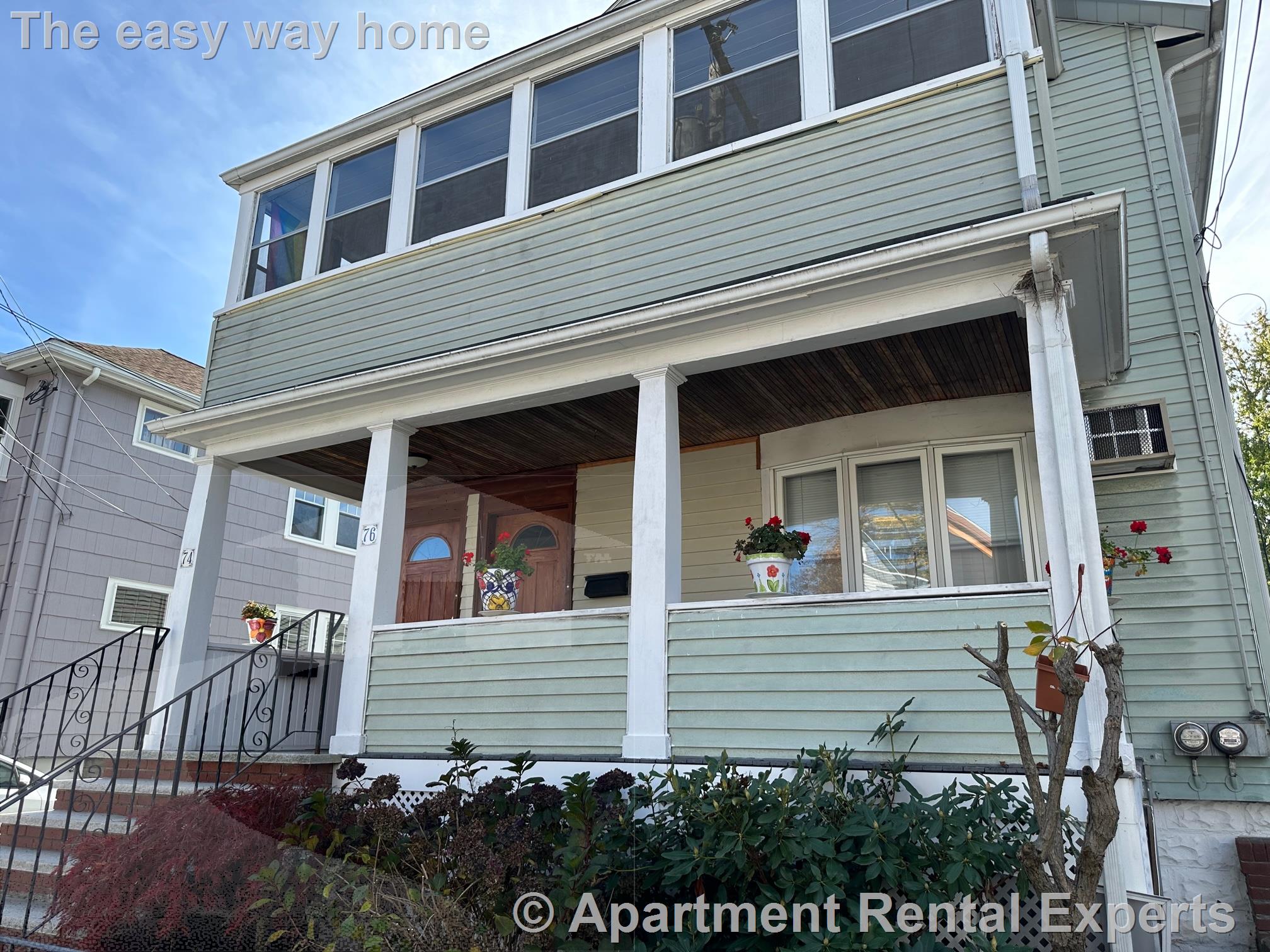 74 Cotting St, Tufts