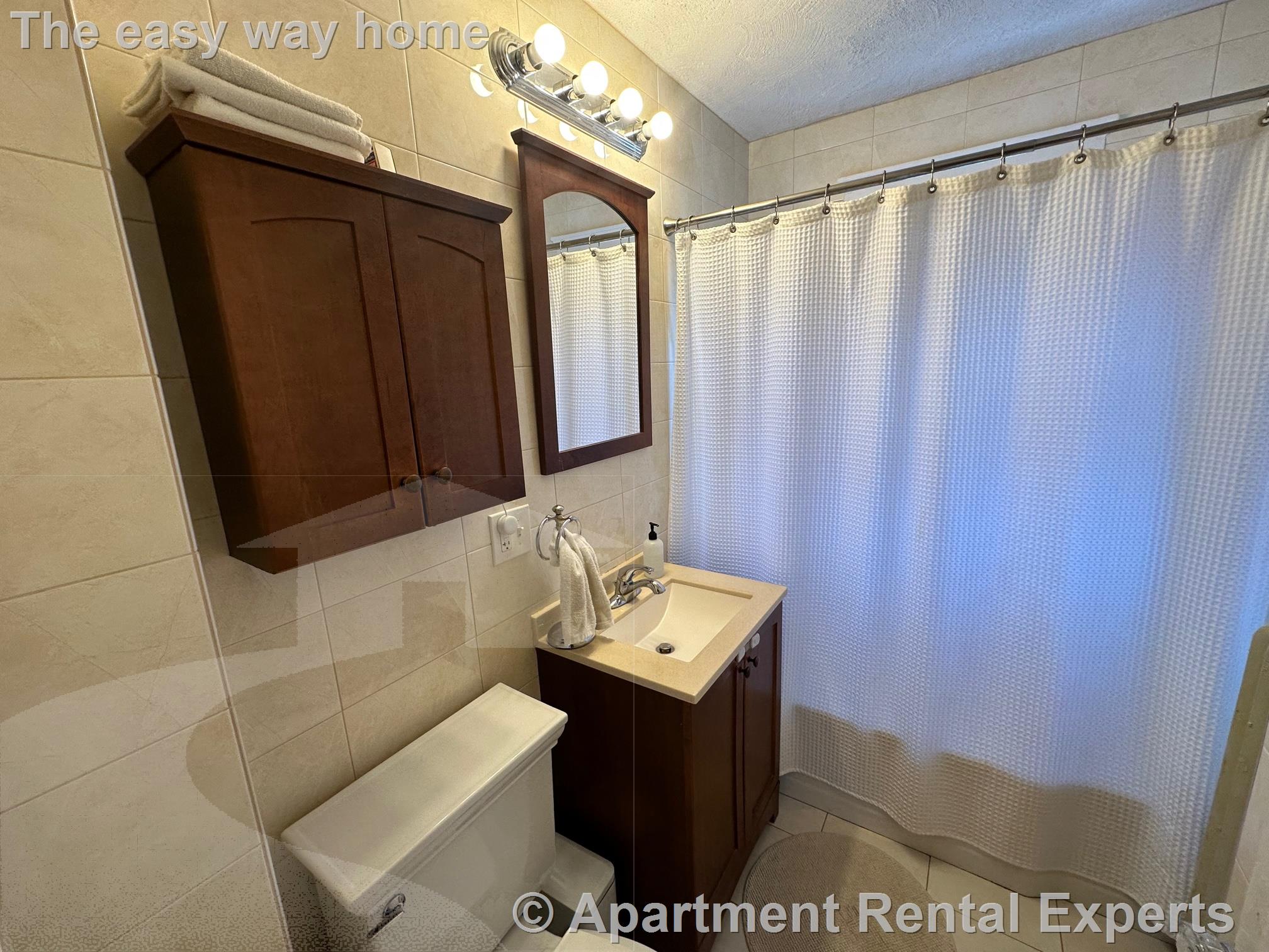 74 Cotting St, Tufts