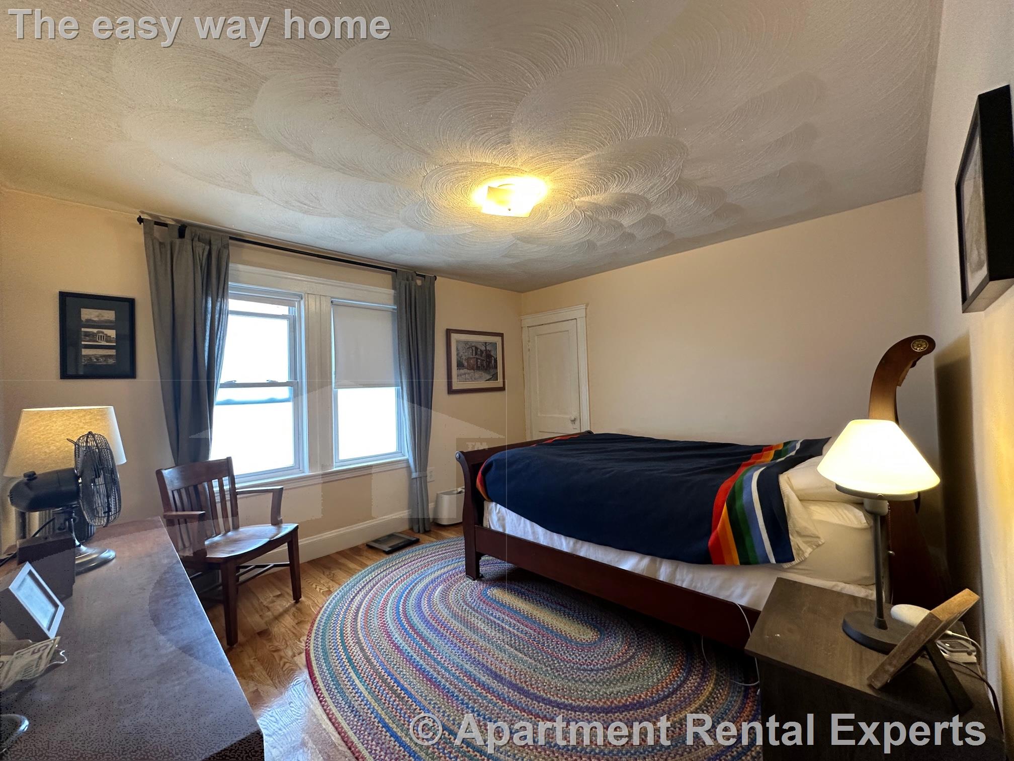 74 Cotting St, Tufts