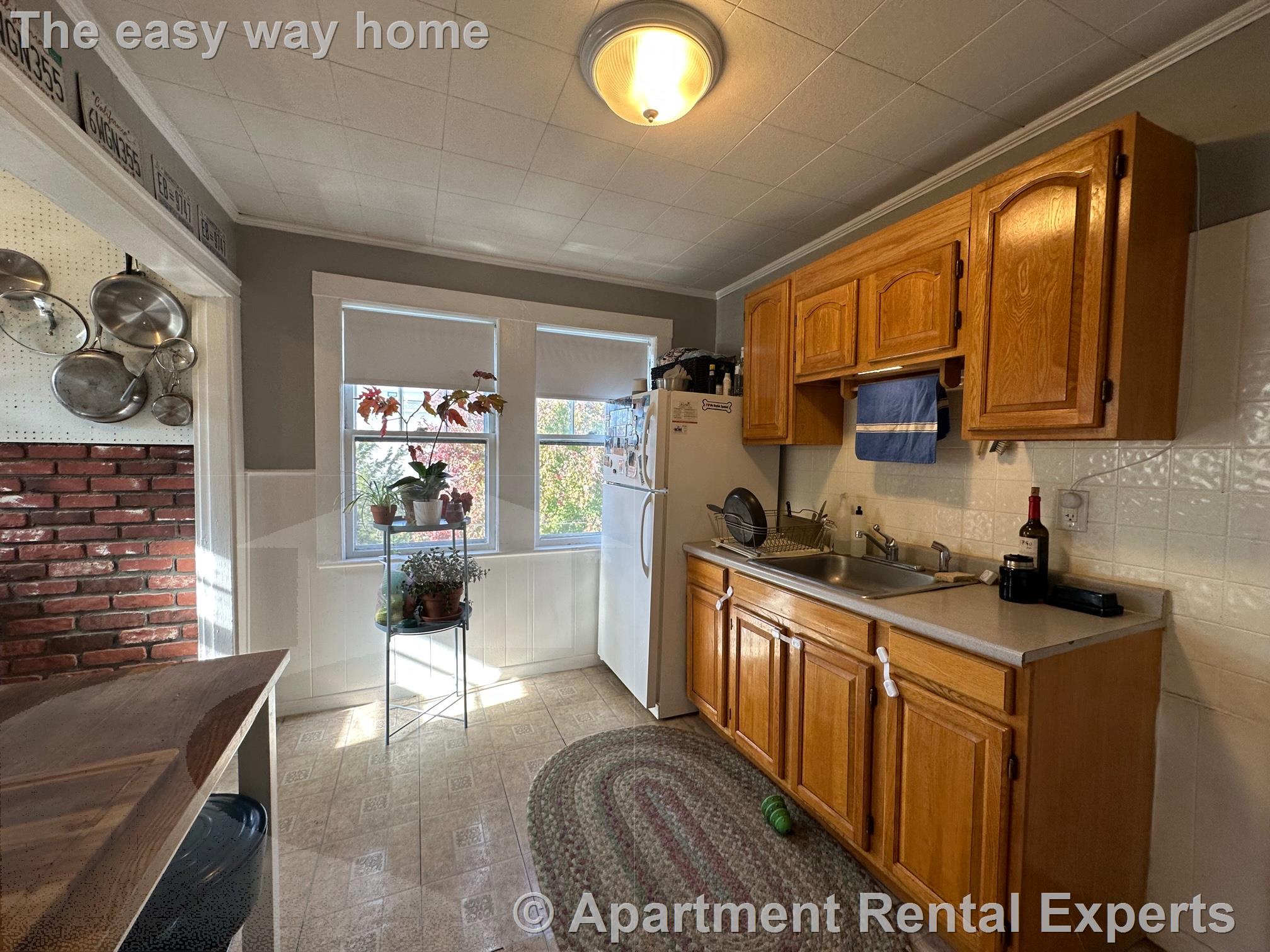 74 Cotting St, Tufts