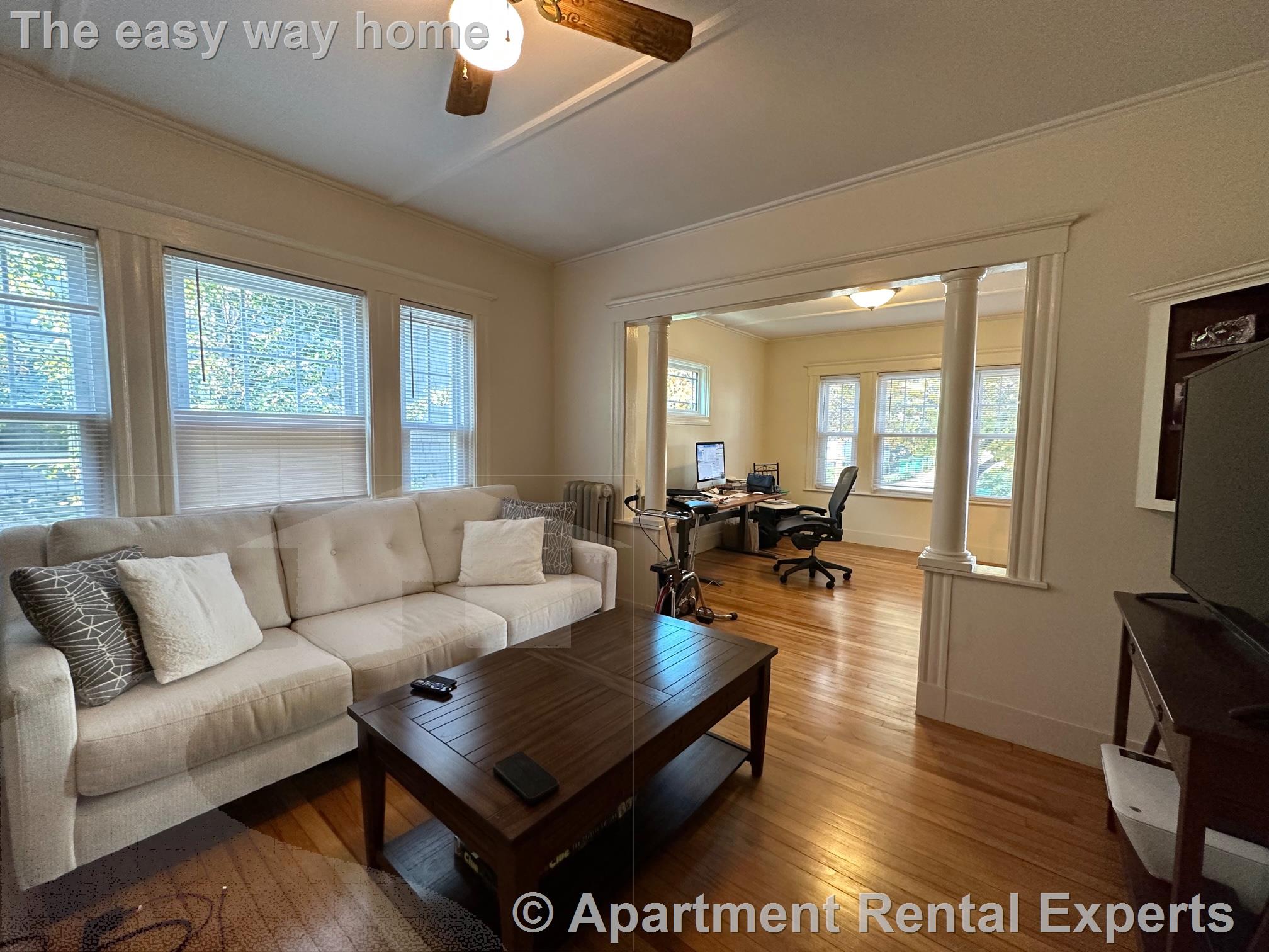 96 Frederick Ave, Tufts