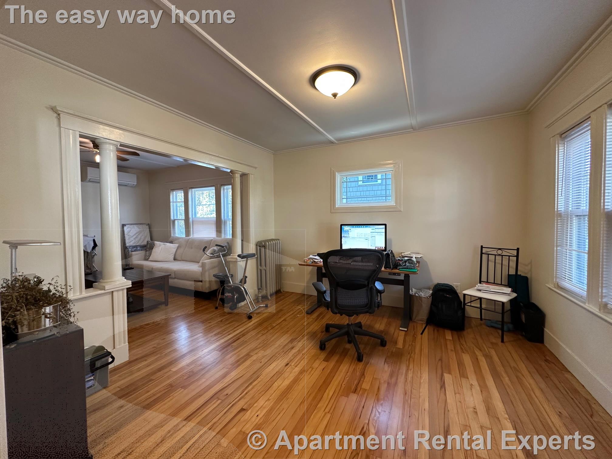 96 Frederick Ave, Tufts