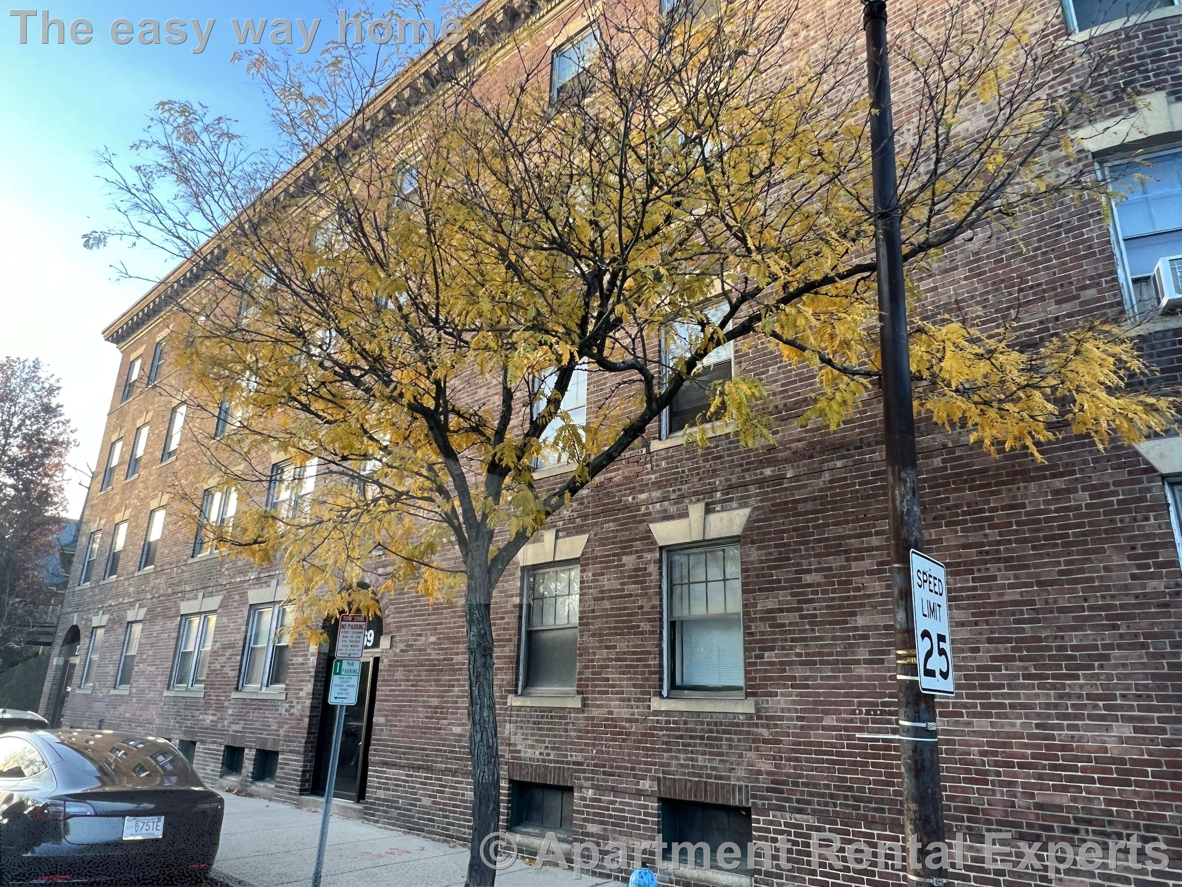 269 Huron Ave, Huron Village