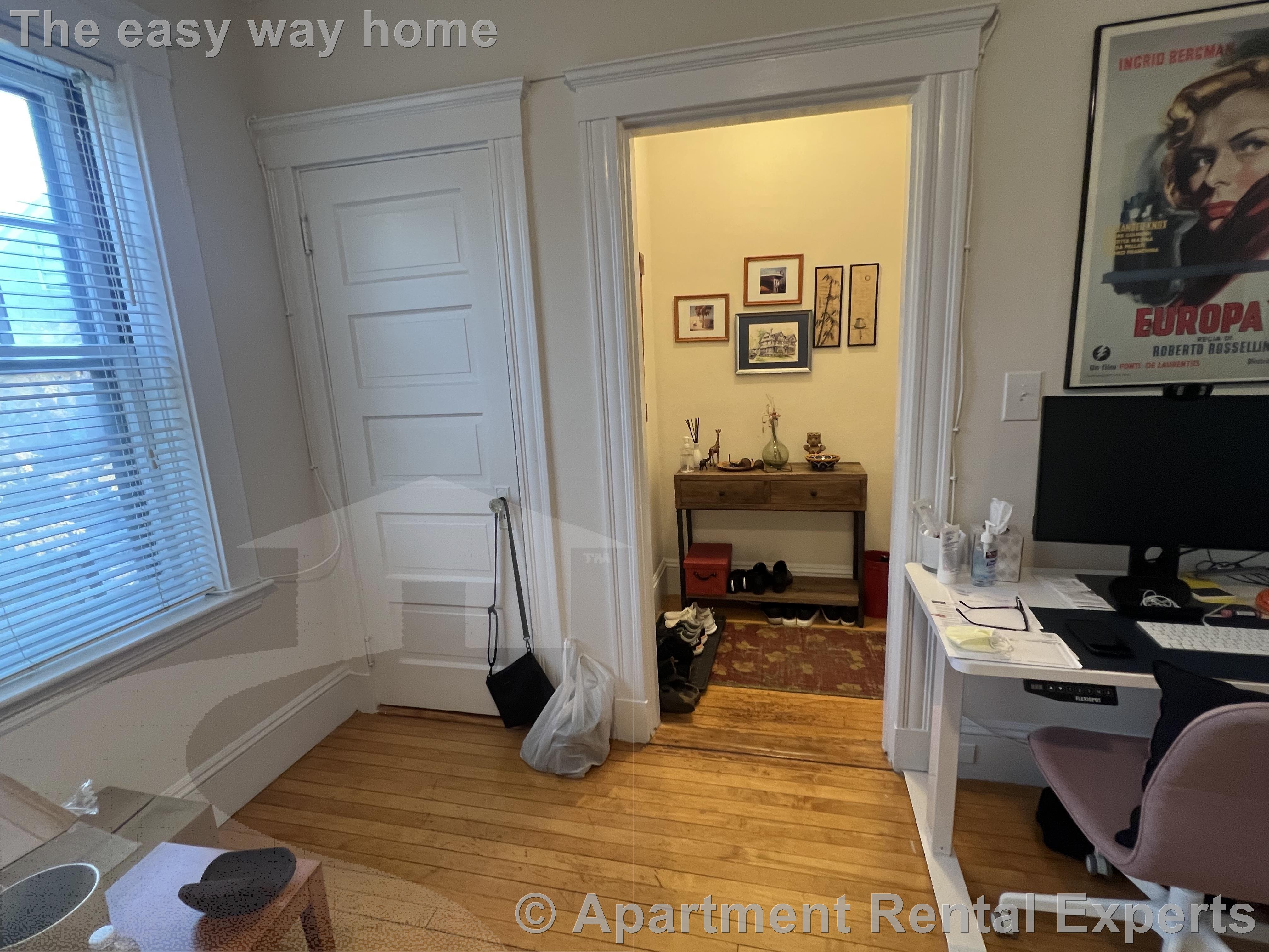 269 Huron Ave, Huron Village