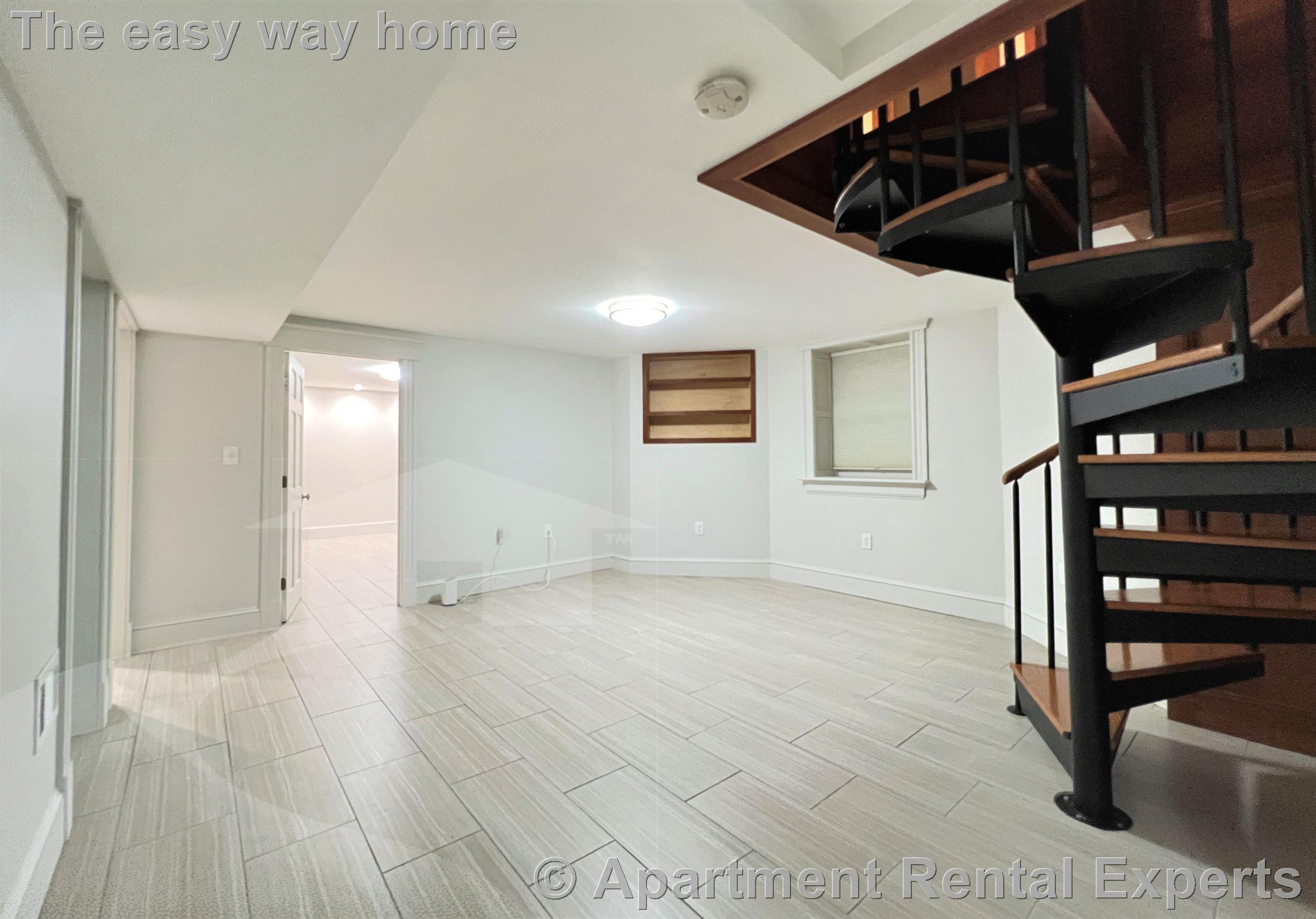 40 Laurel St, Spring Hill