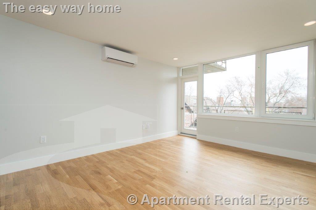 334 Harvard St, Harvard Square