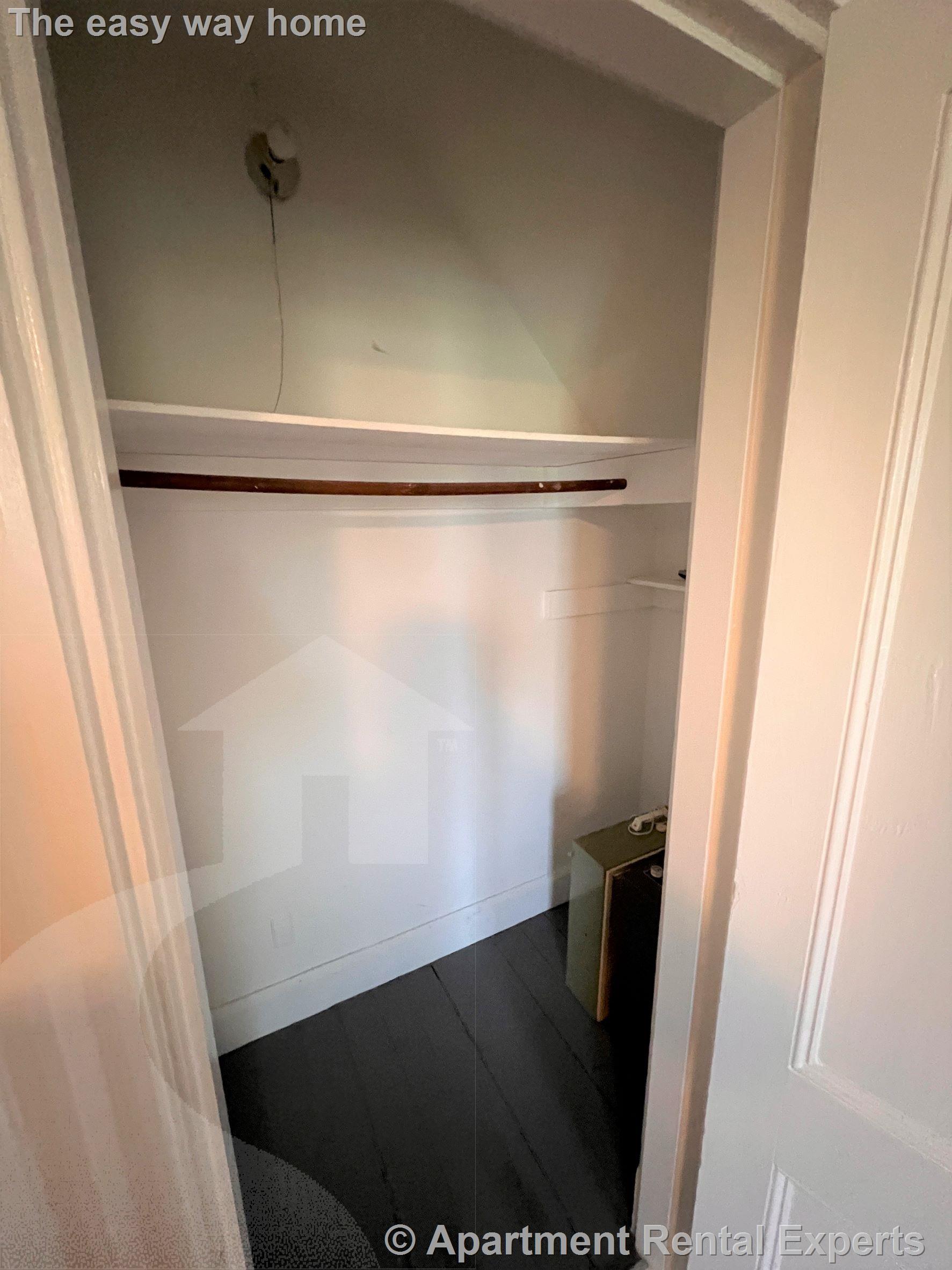 216 Upland Rd, Porter Square