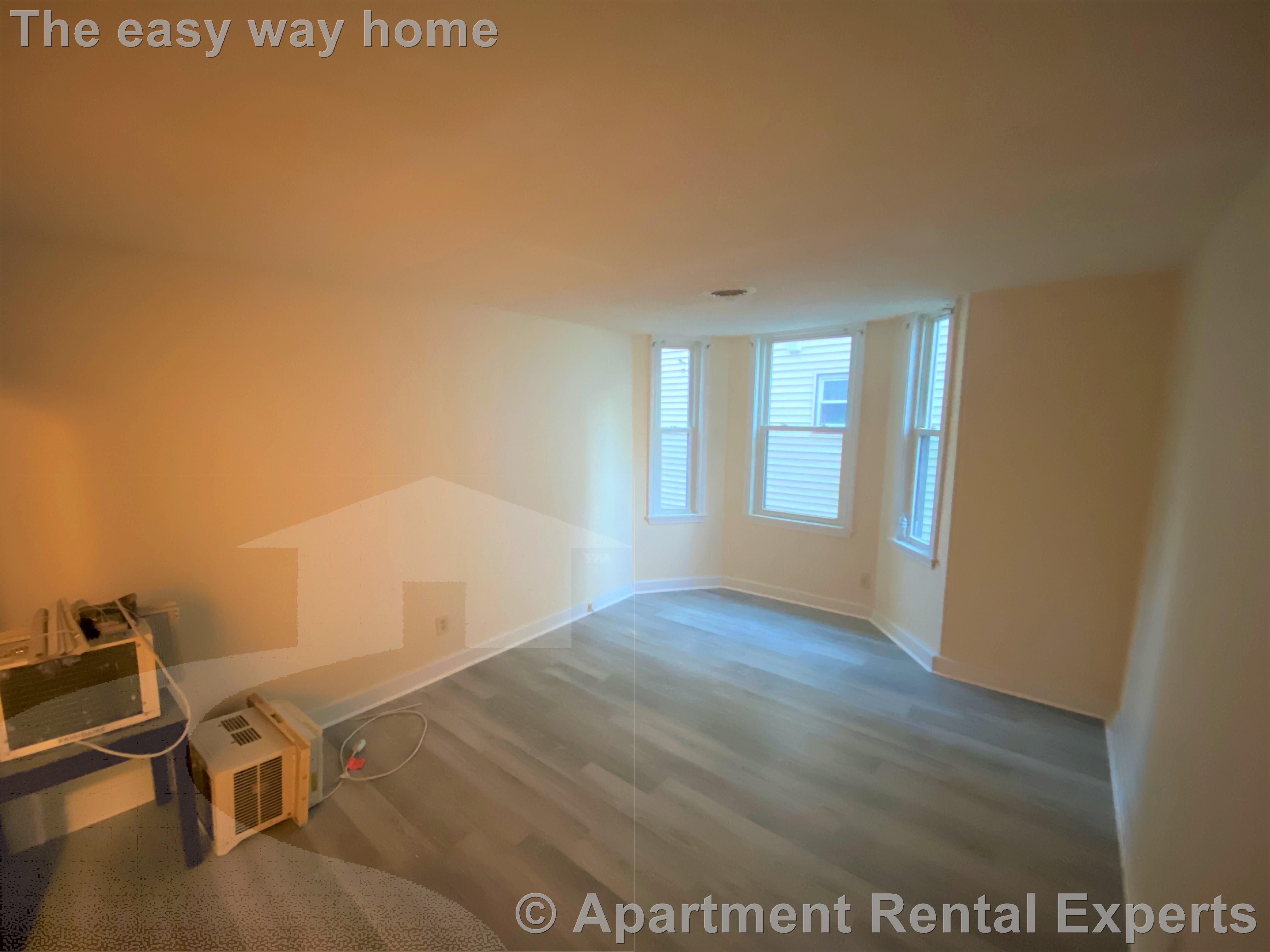 99 Norfolk St, Central Square