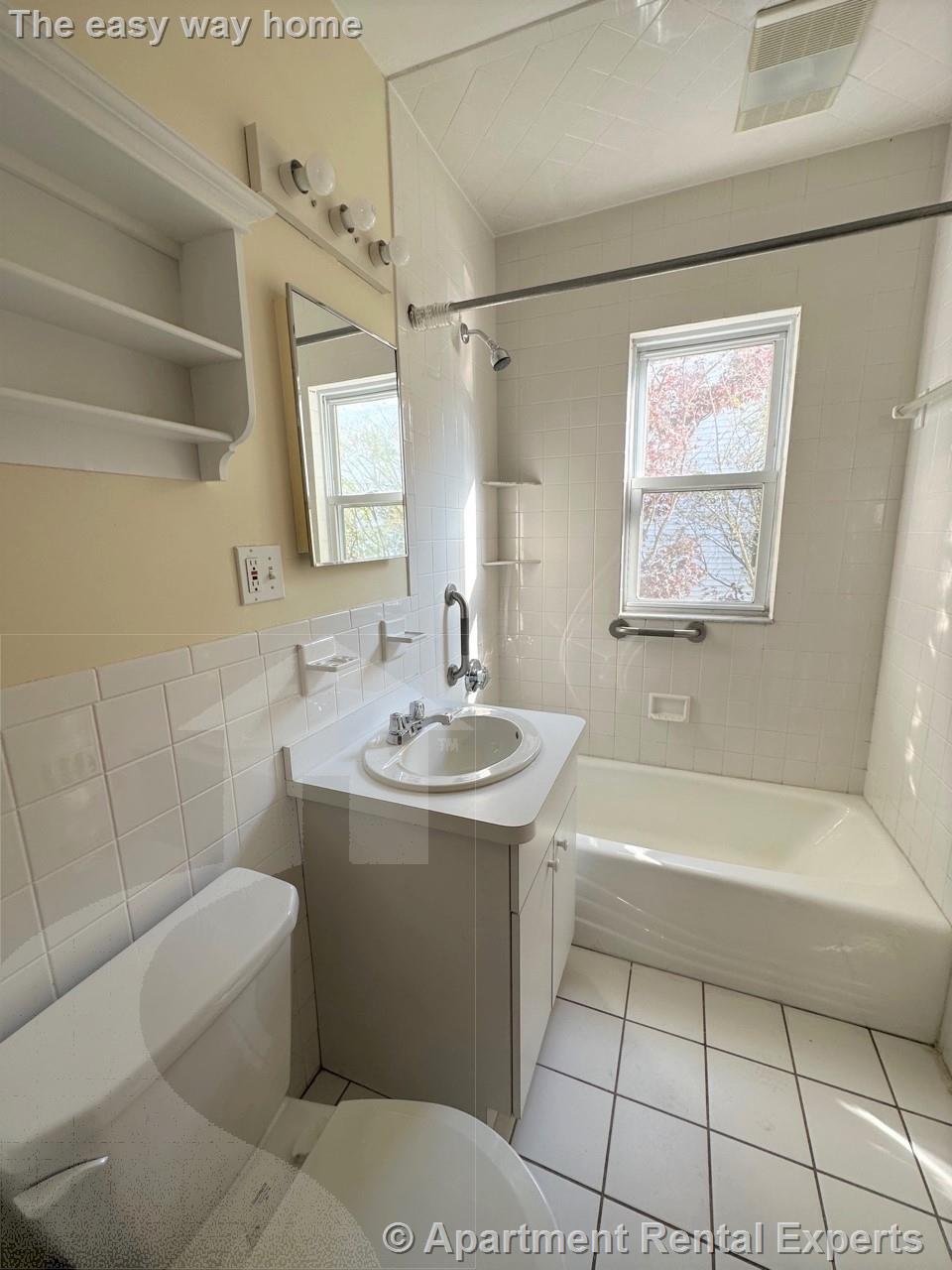 11 Dartmouth St, Arlington