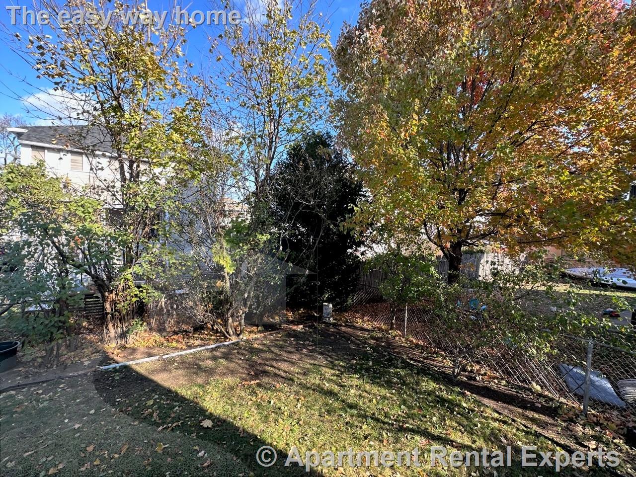 11 Dartmouth St, Arlington