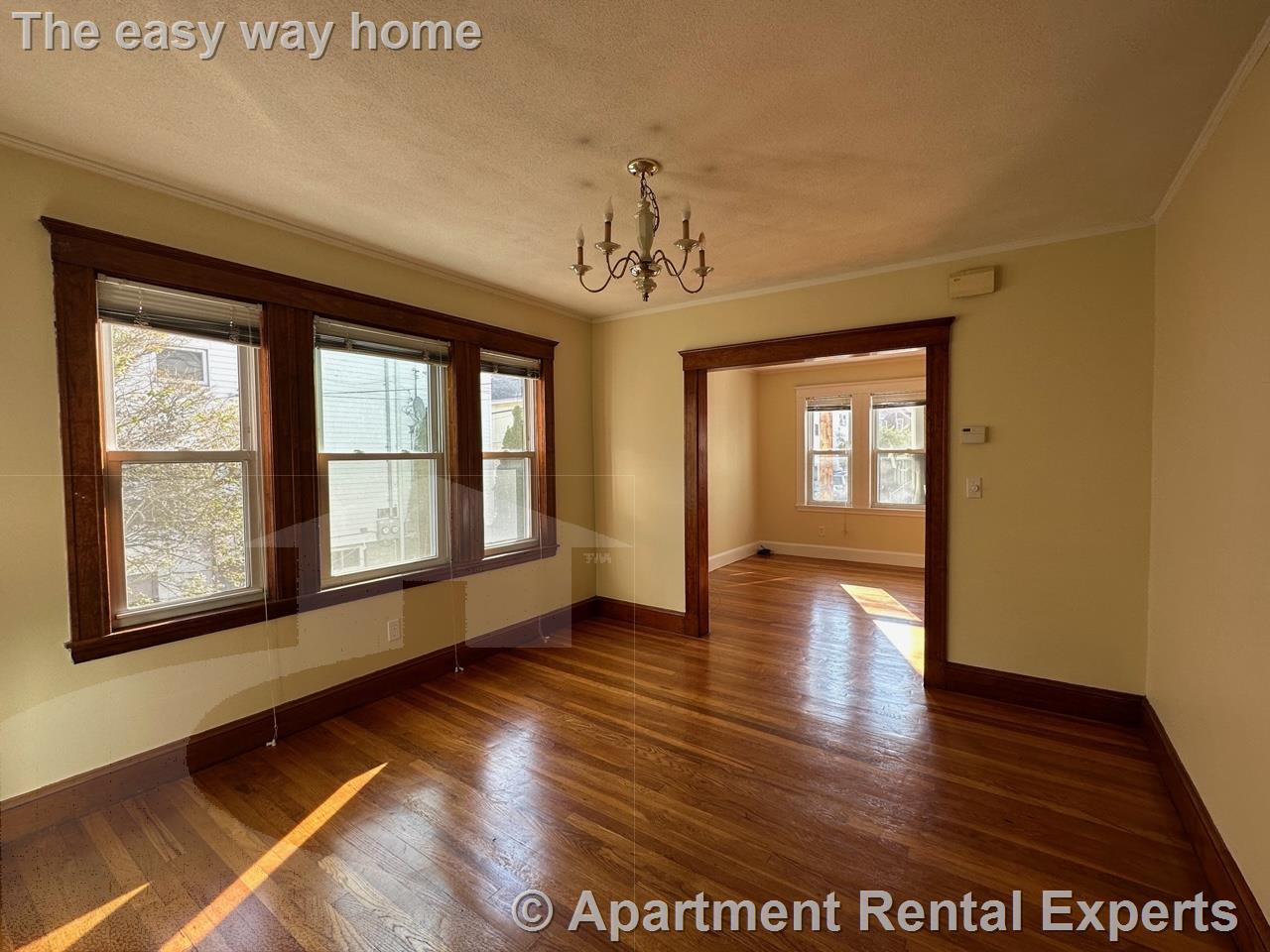 11 Dartmouth St, Arlington