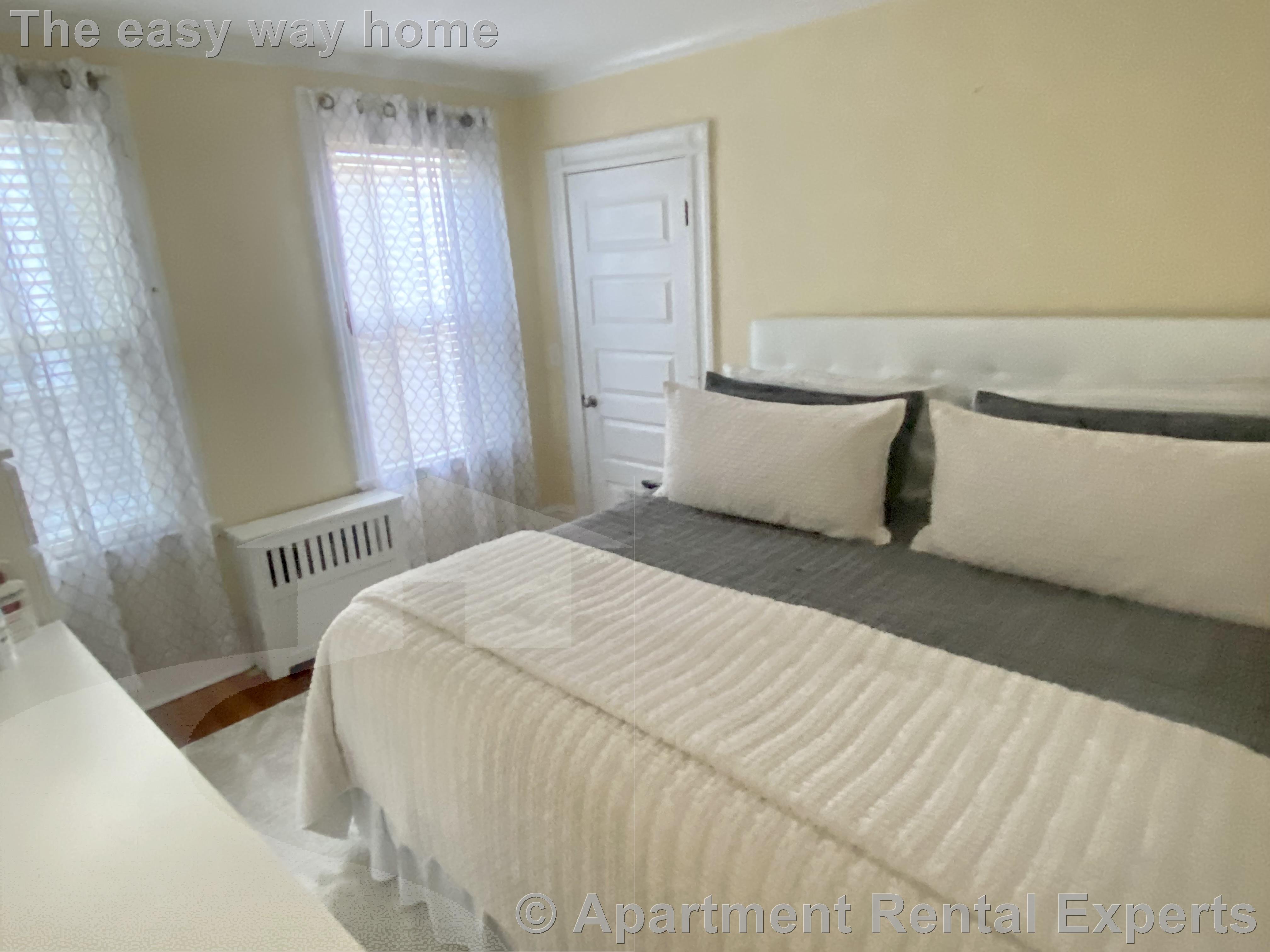 75 Brookings St, Tufts