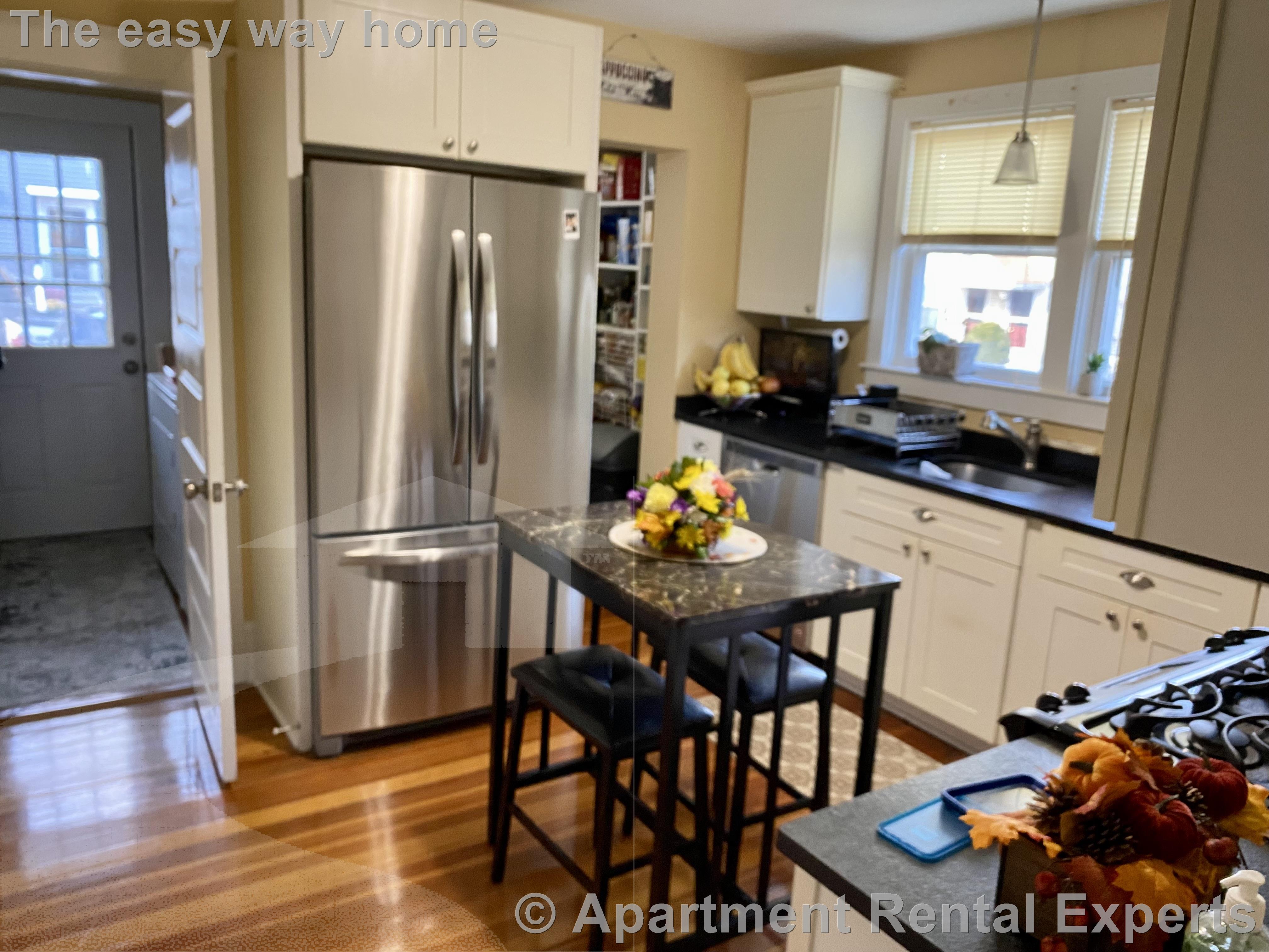 75 Brookings St, Tufts