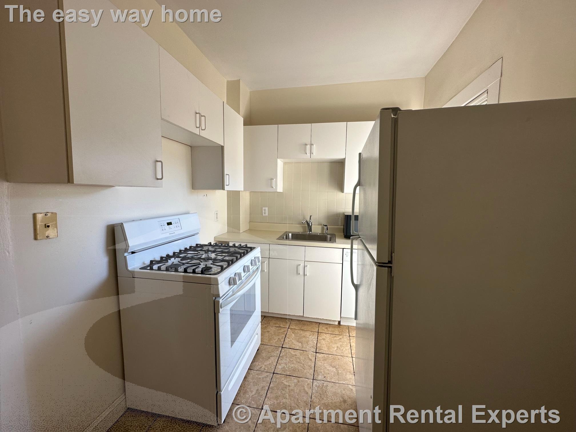 2 Sacramento St, Harvard Square