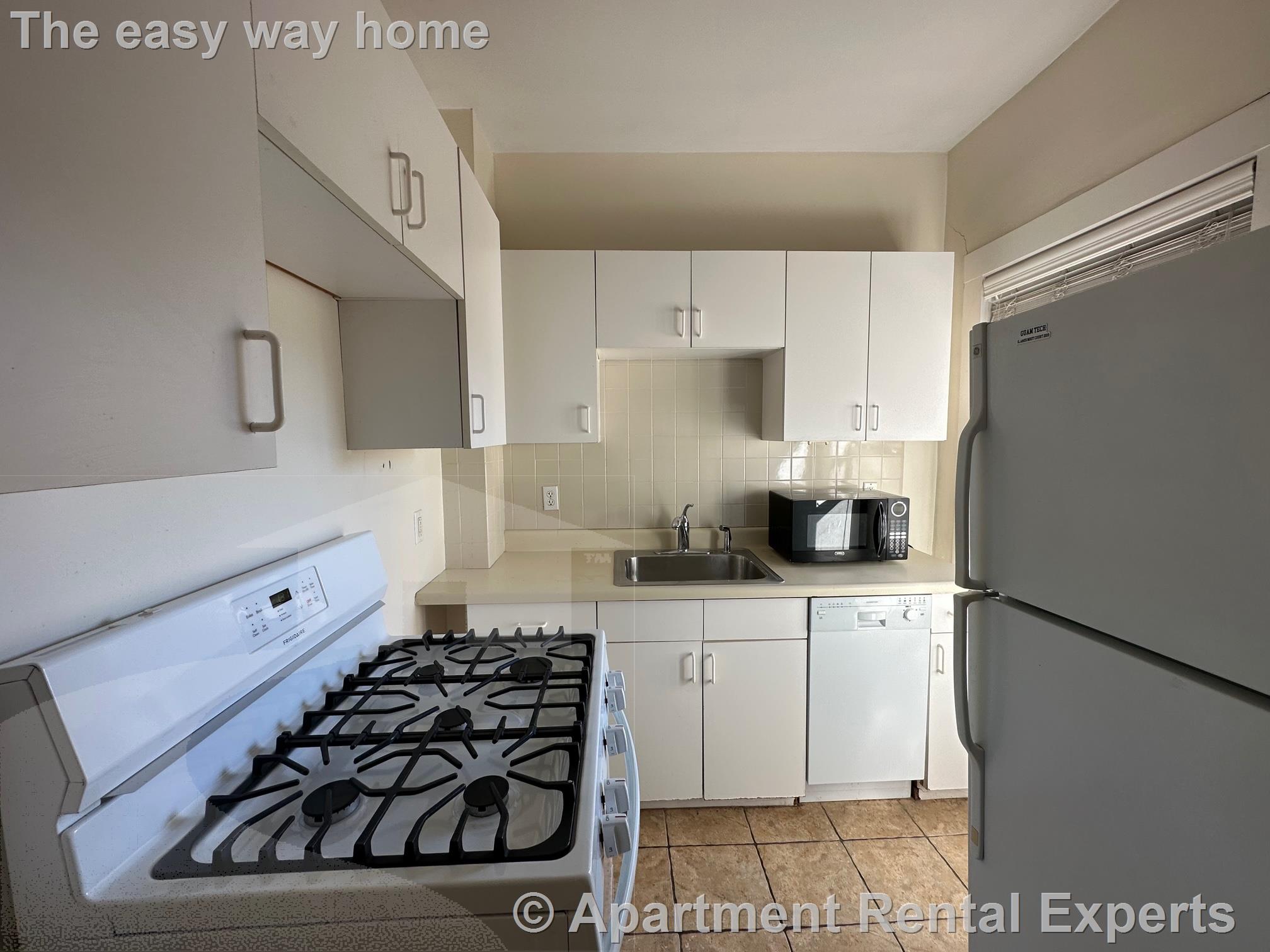 2 Sacramento St, Harvard Square