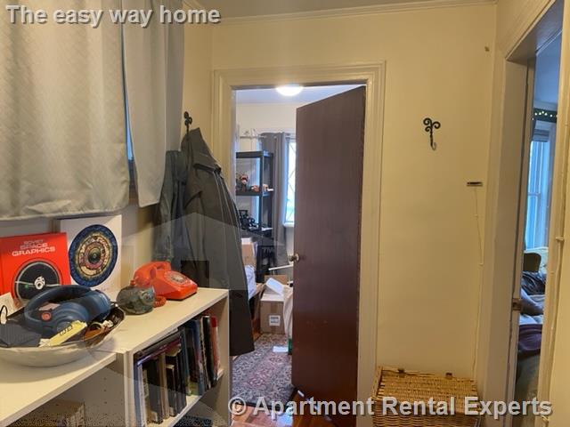 61 Clarendon Ave, Davis Square