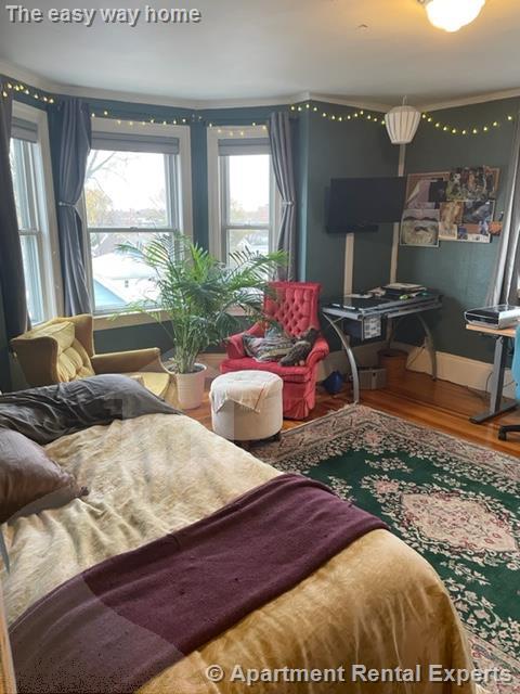 61 Clarendon Ave, Davis Square