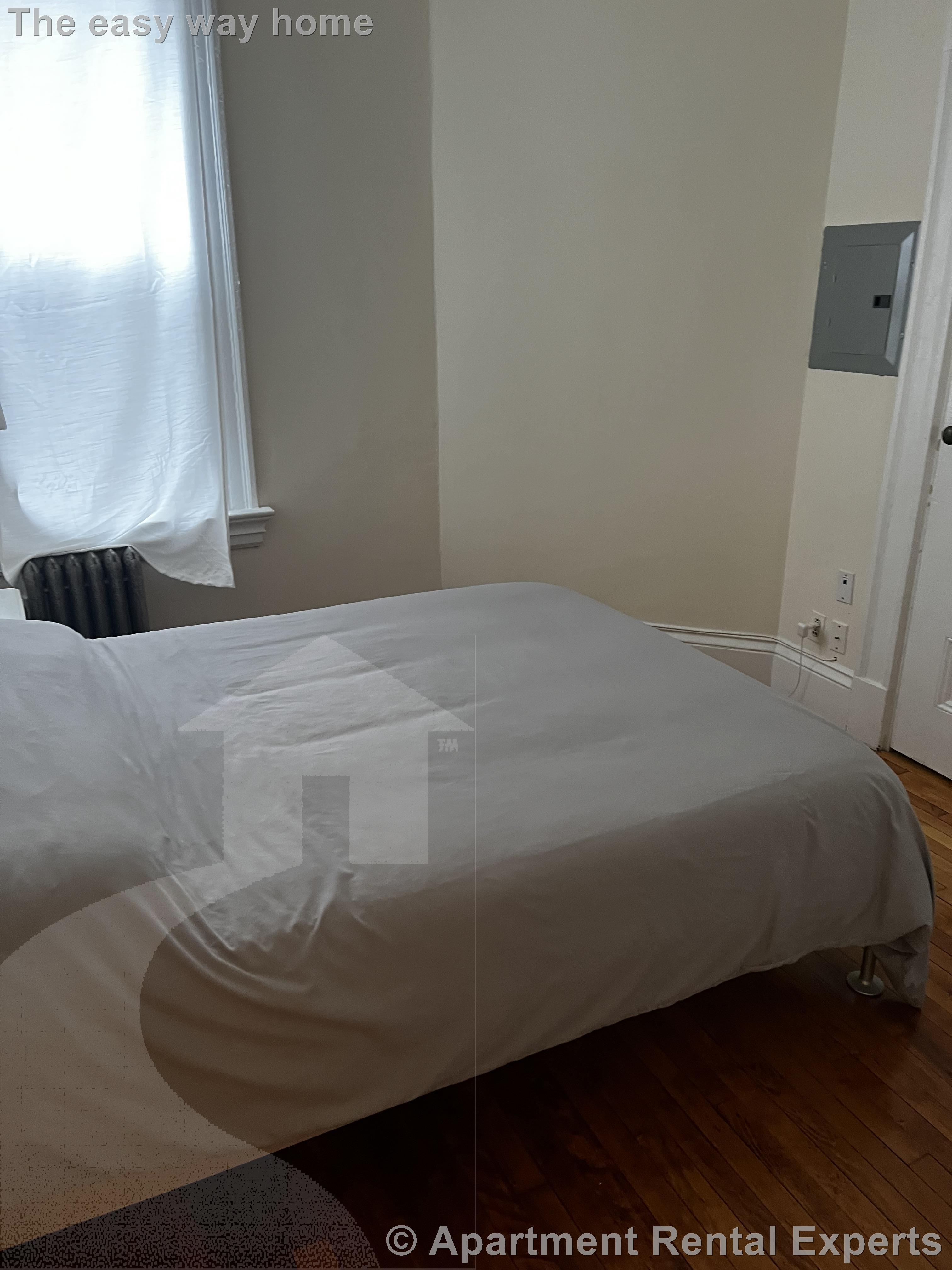 2 Ware St, Harvard Square