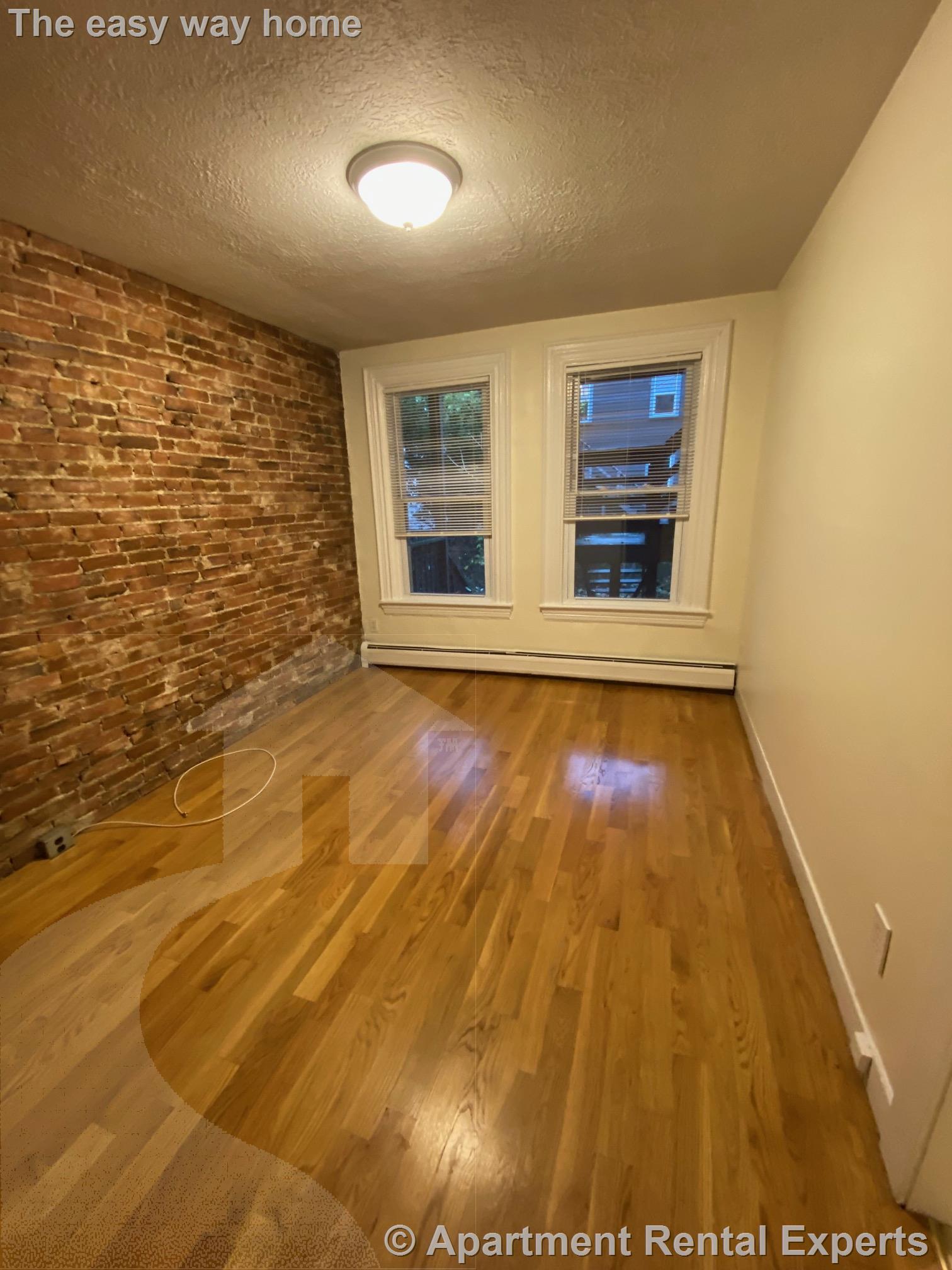 10 Evergreen Sq, Porter Square