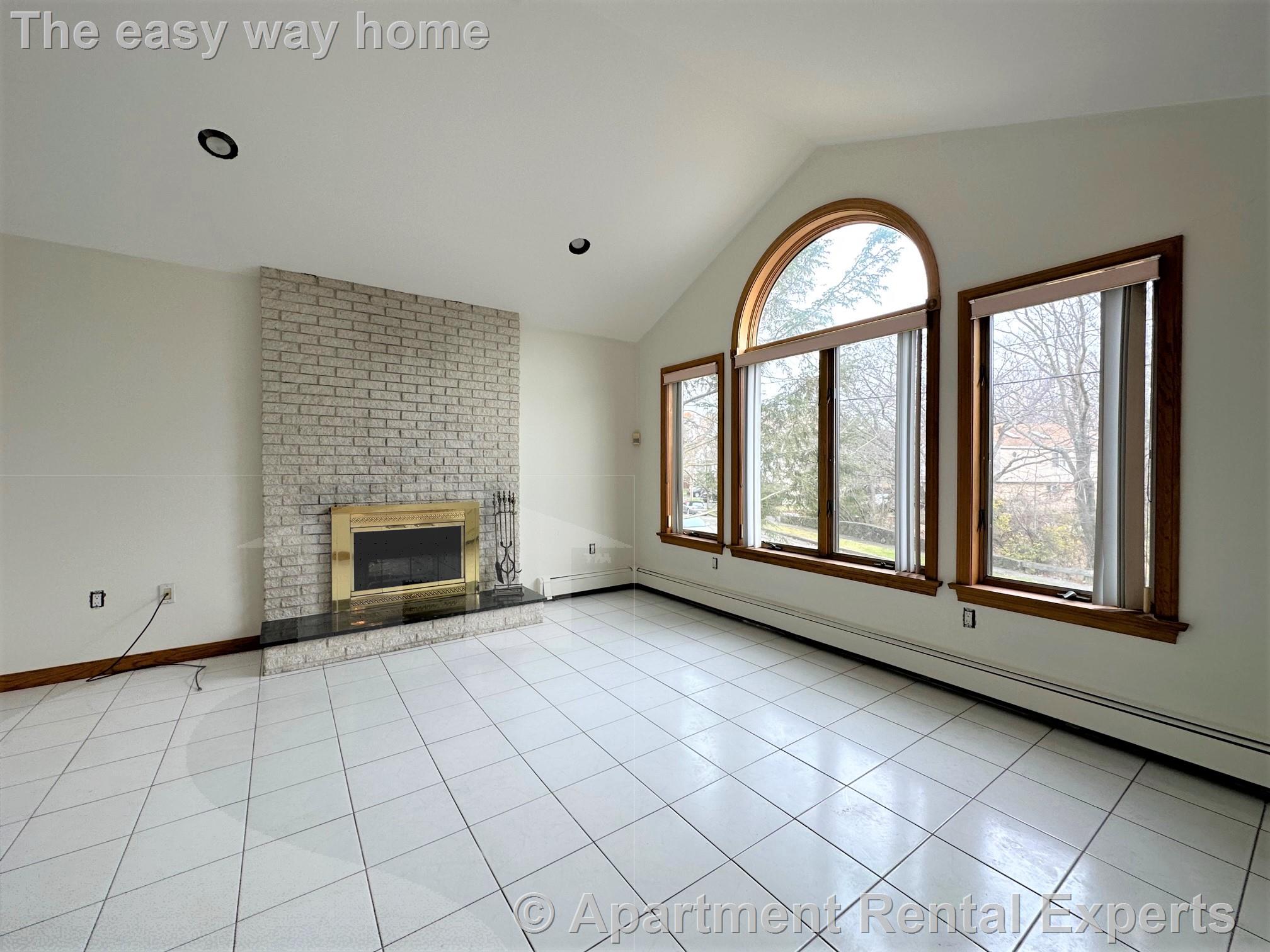 116 Grover Road Ext, Medford