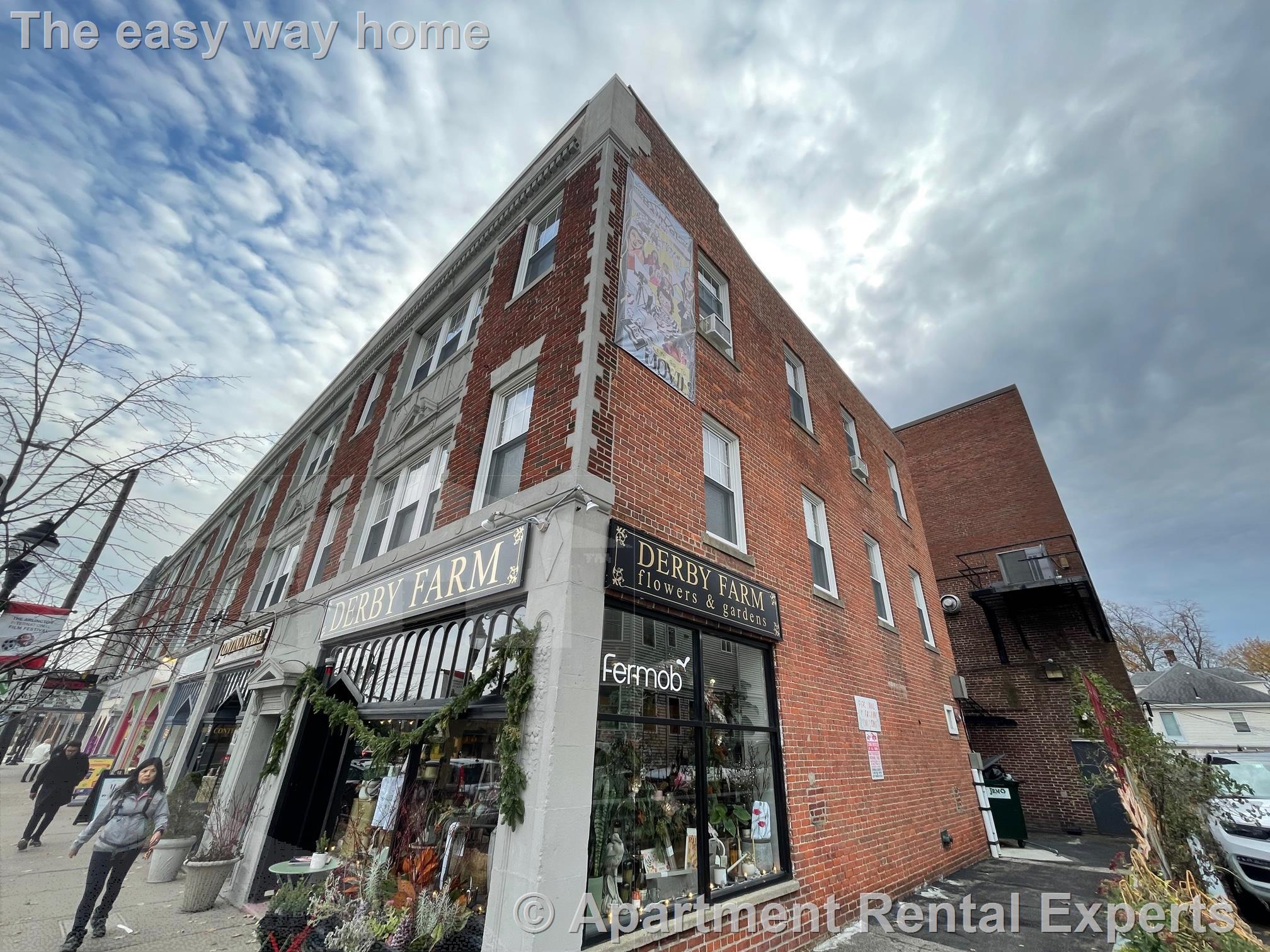 210 Massachusetts Ave, East Arlington