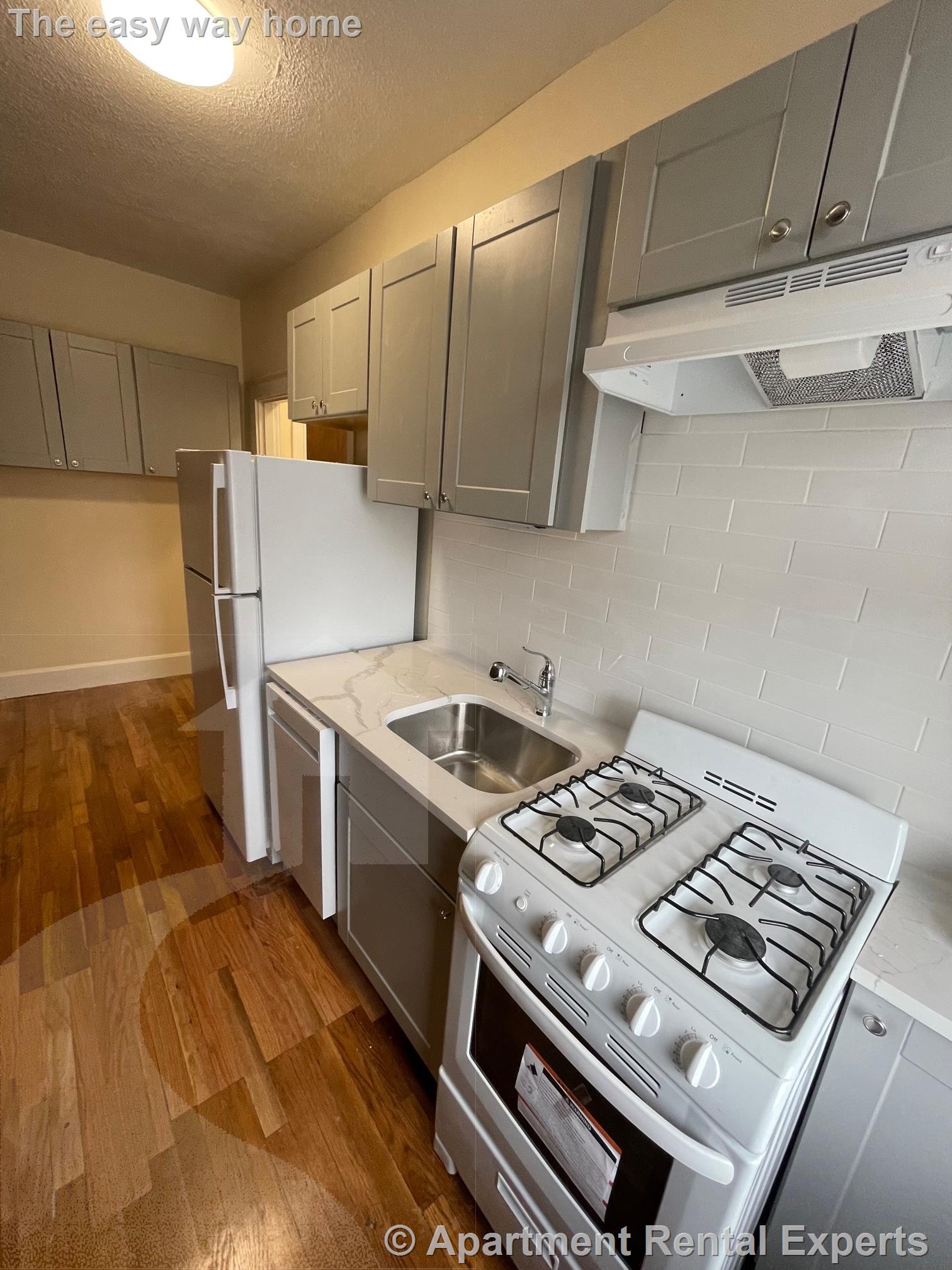 210 Massachusetts Ave, East Arlington