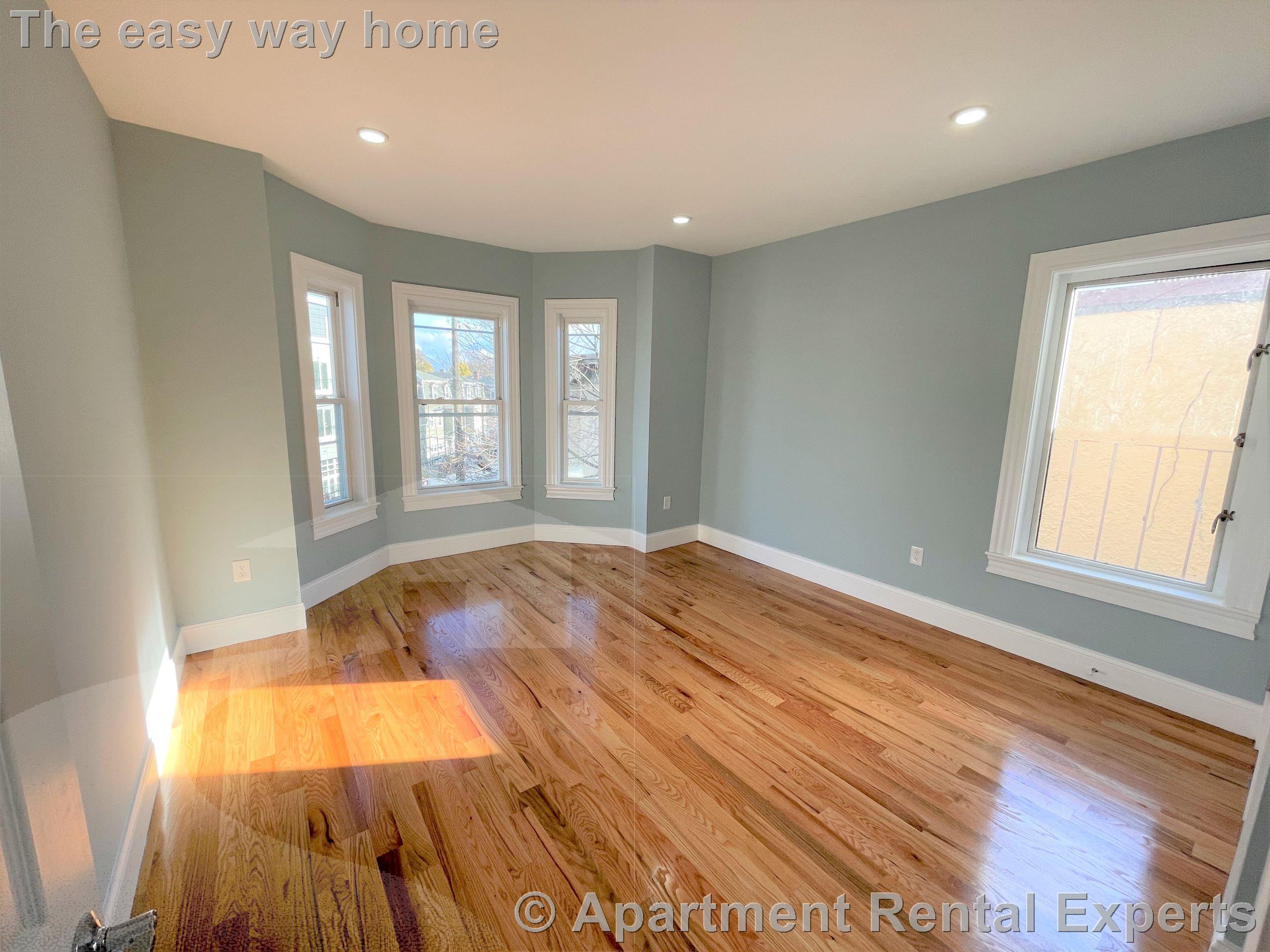 372 Oxford St, Porter Square