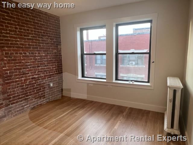 9 Sewall Ave, Coolidge Corner