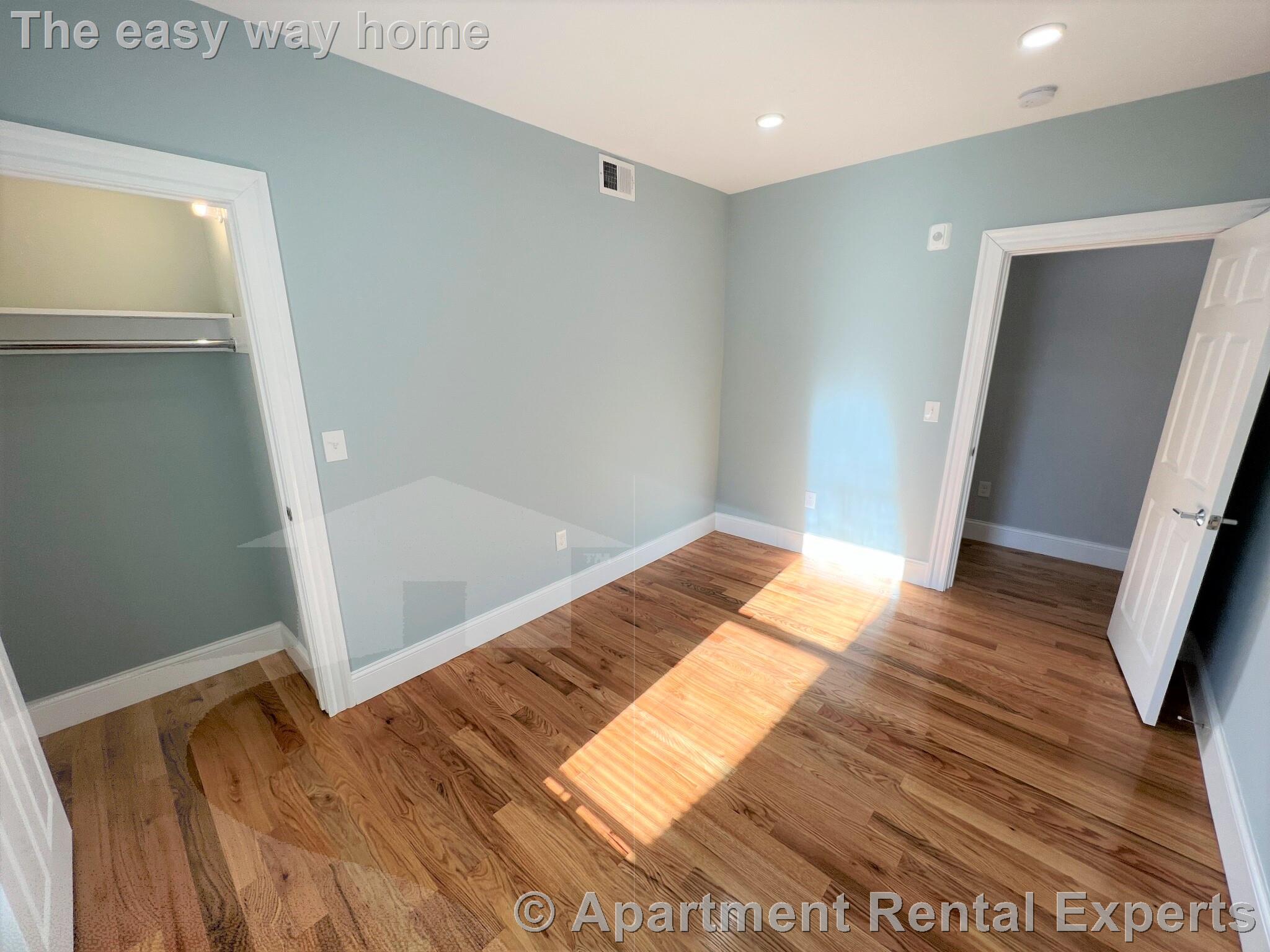 372 Oxford St, Porter Square