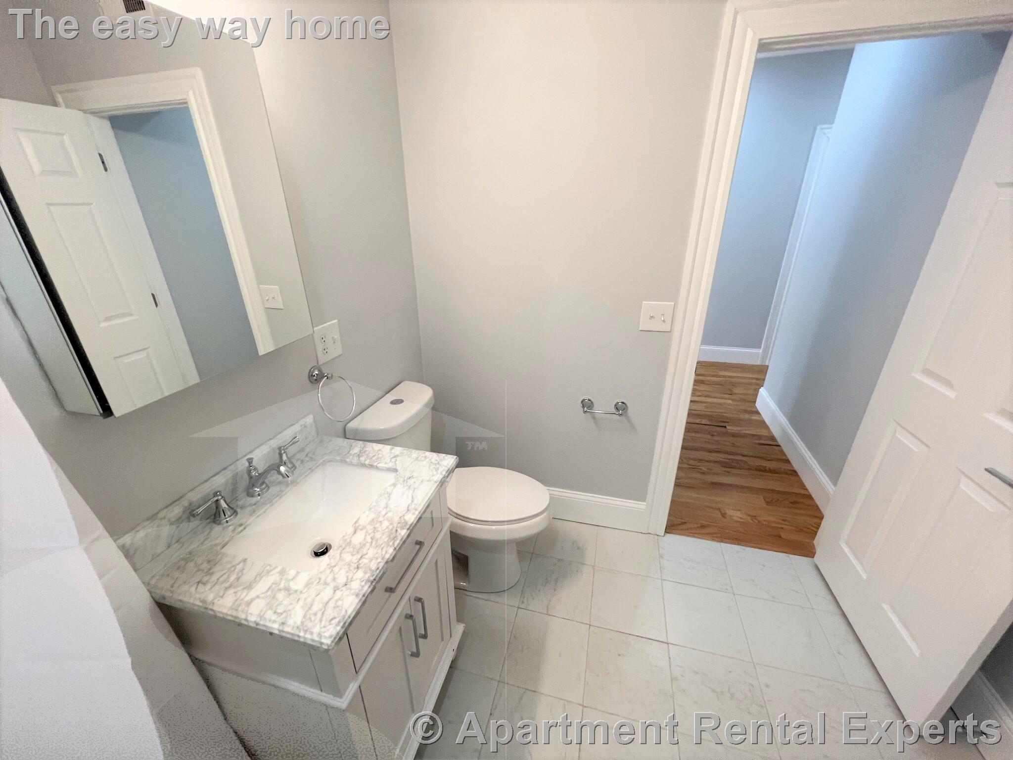 372 Oxford St, Porter Square