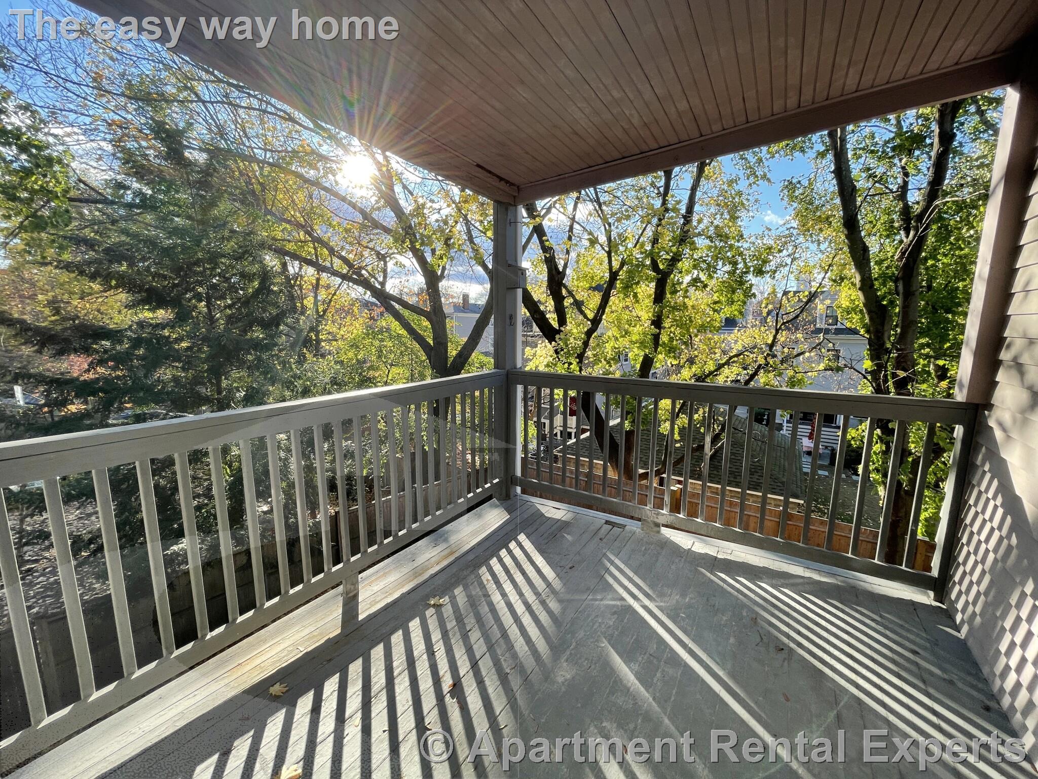 372 Oxford St, Porter Square