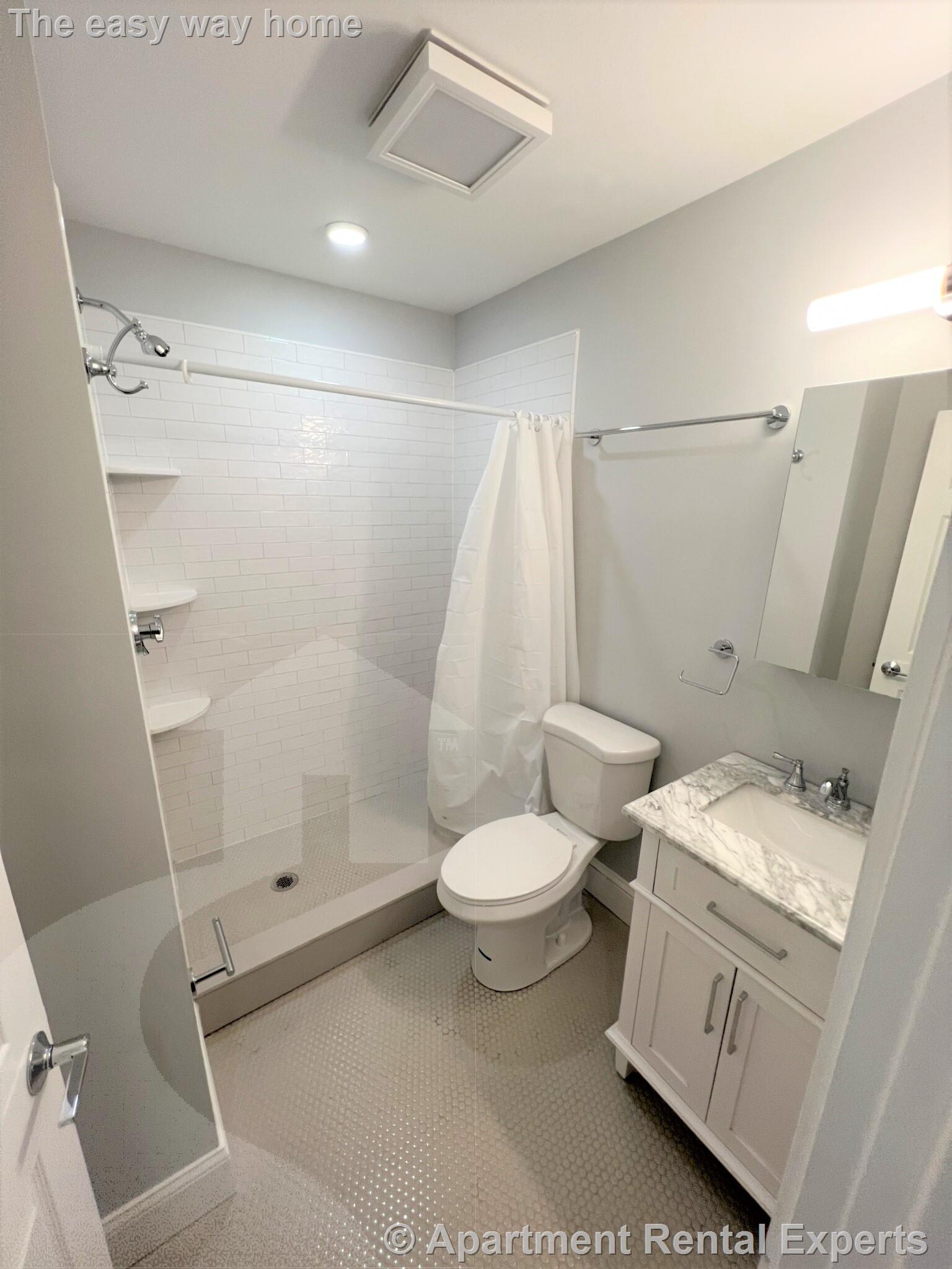 374 Oxford St, Porter Square