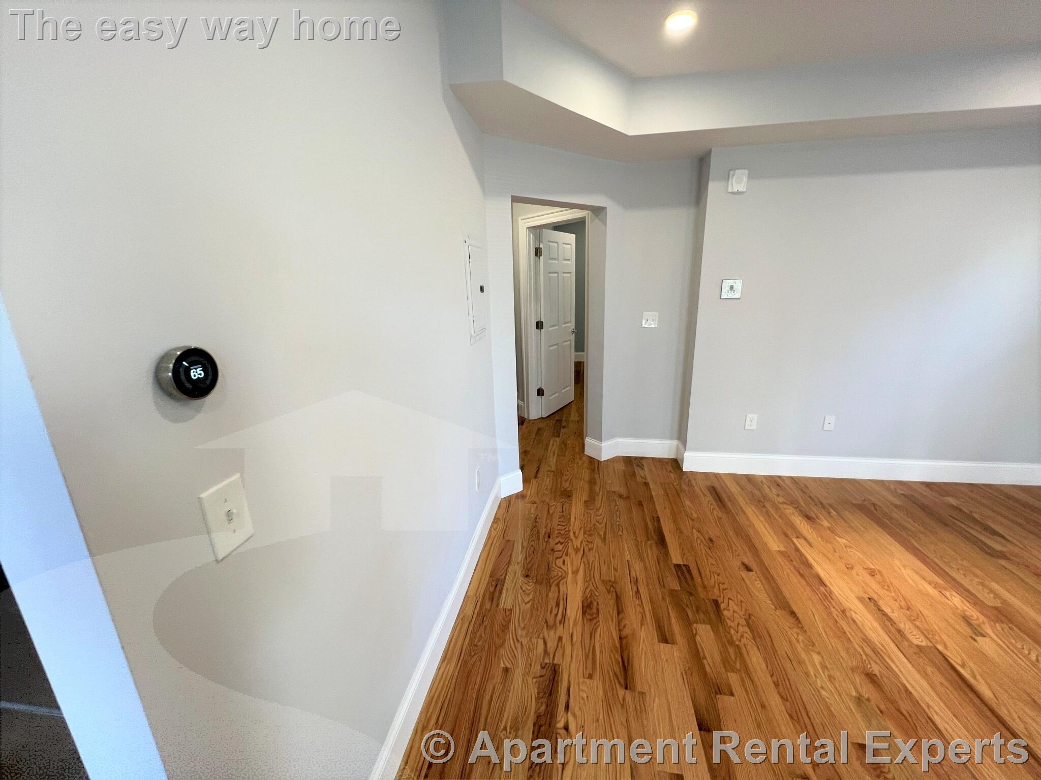 374 Oxford St, Porter Square