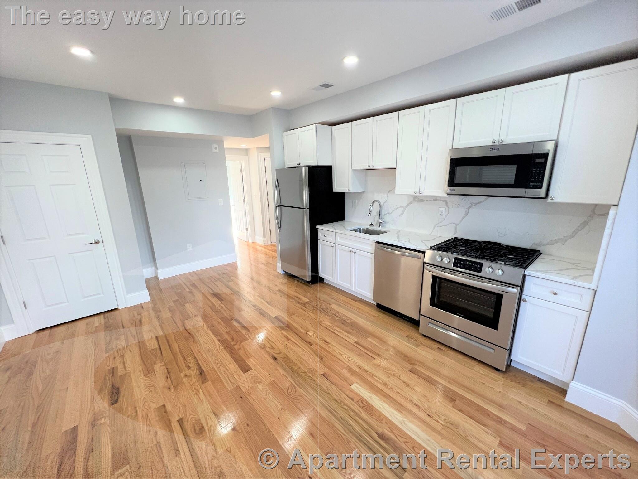 372 Oxford St, Porter Square