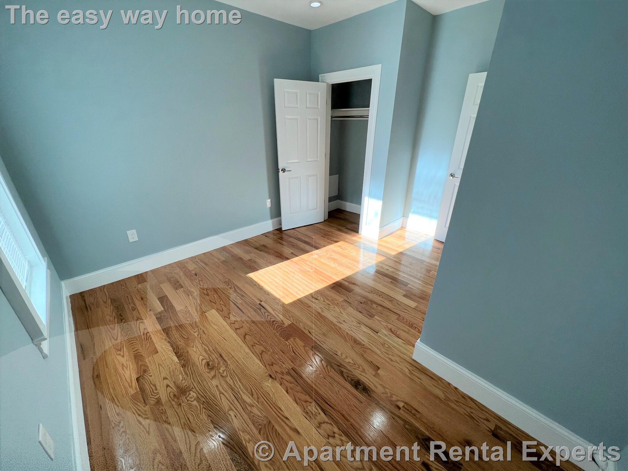 372 Oxford St, Porter Square