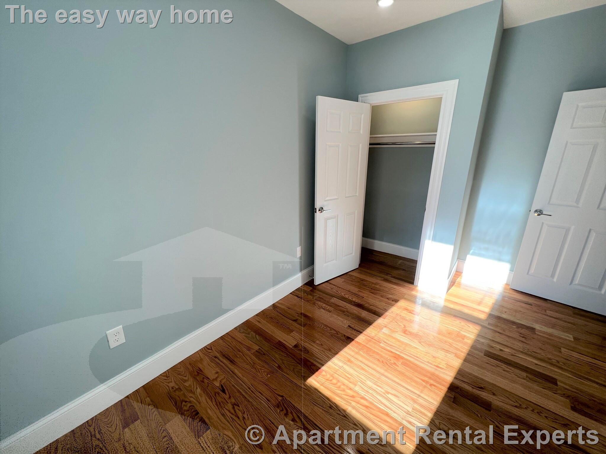 372 Oxford St, Porter Square